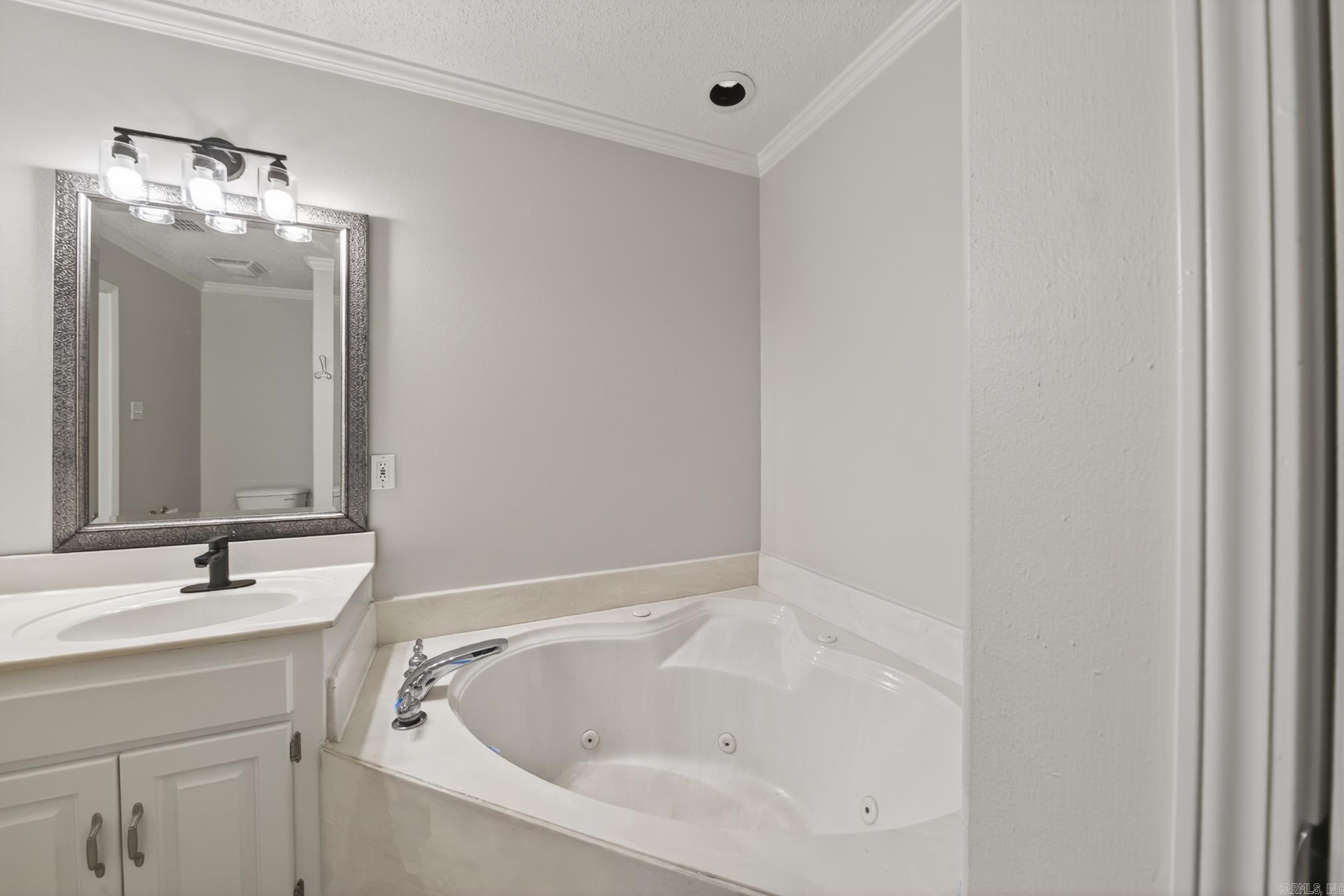 95 Springwood Court Cabot, AR 72023