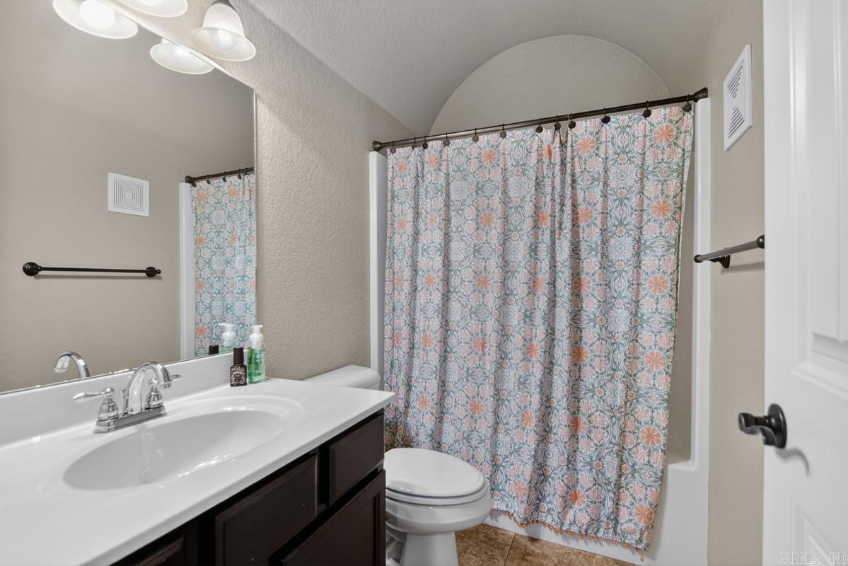 8007 North Haven Drive  Alexander, AR