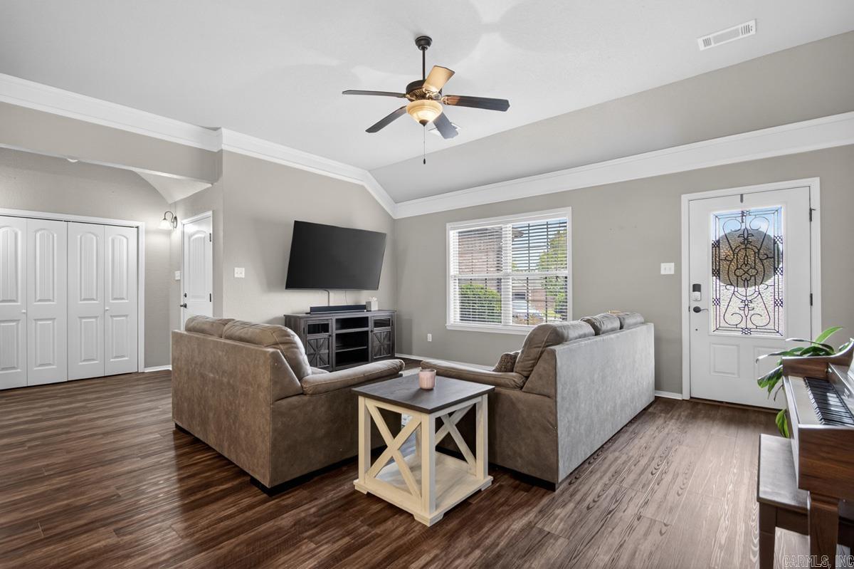 8007 North Haven Drive  Alexander, AR