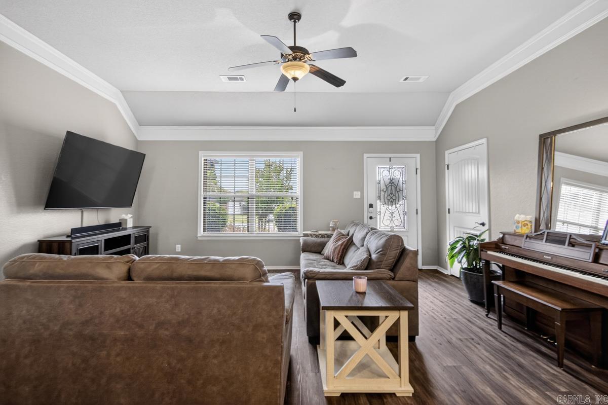 8007 North Haven Drive  Alexander, AR