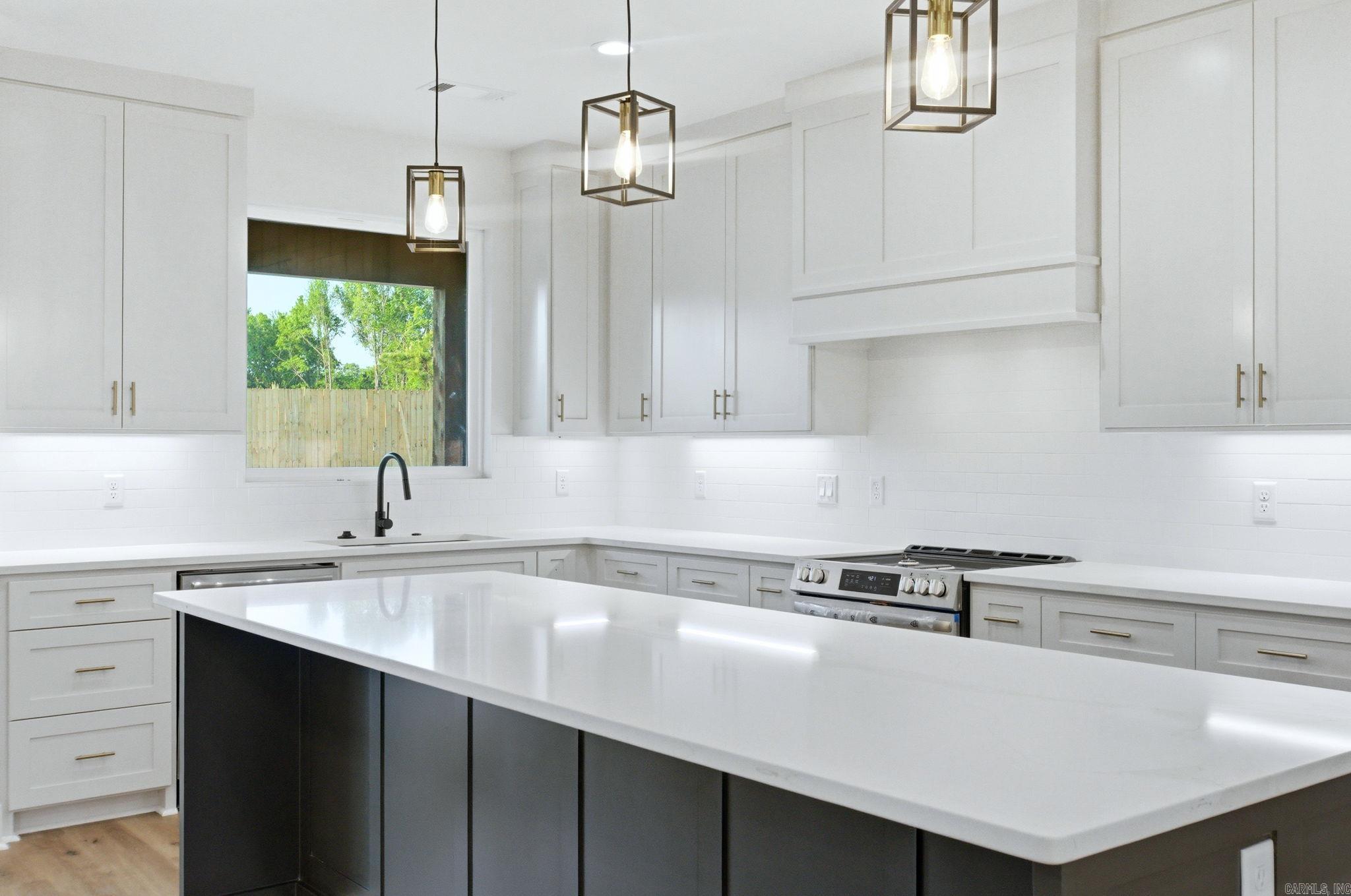 4850 Coronell  Bryant, AR