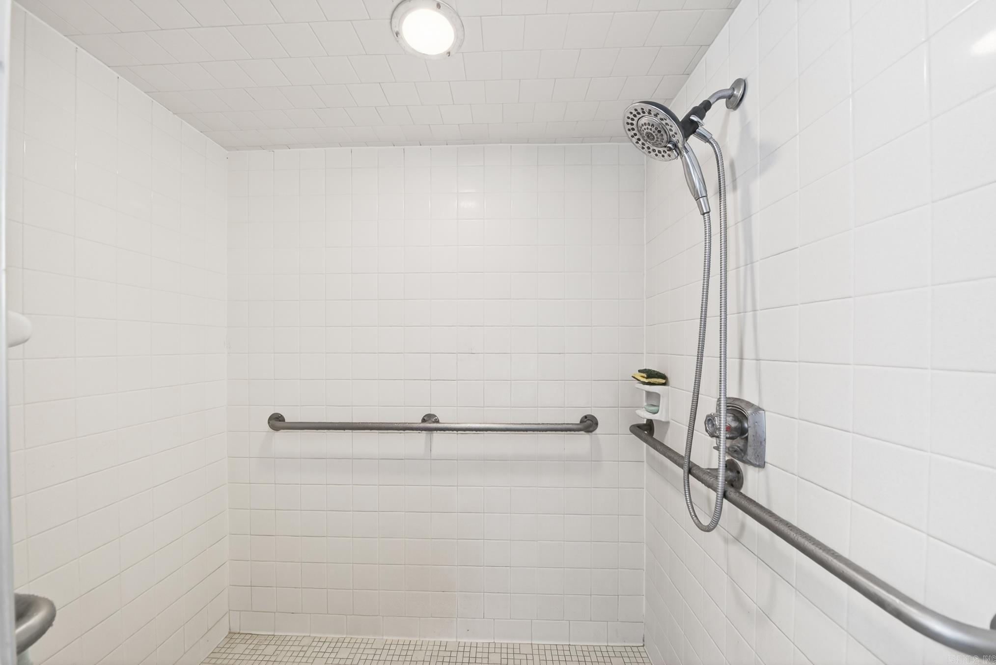 111 S Jackson  Cabot, AR