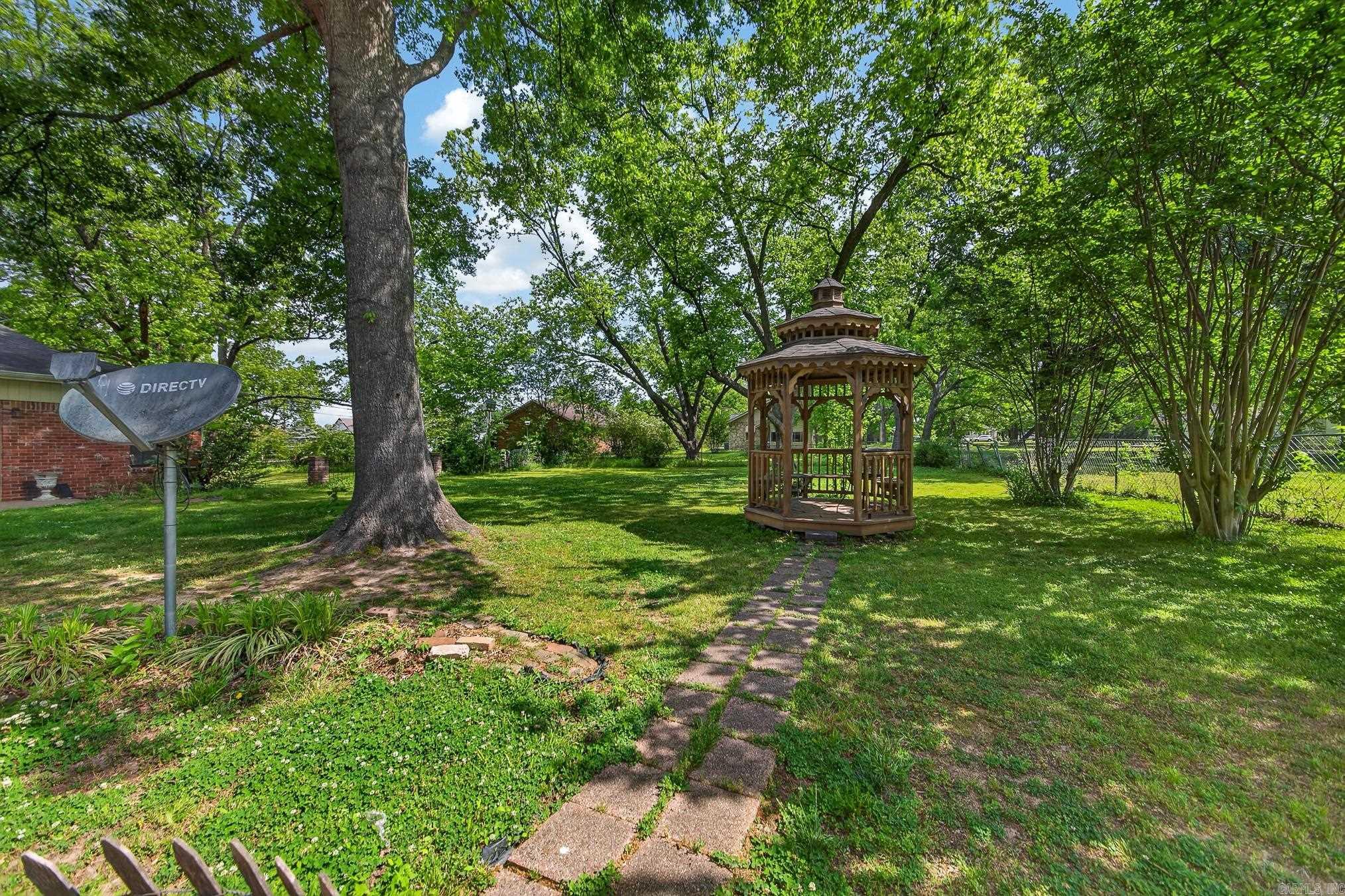 111 S Jackson  Cabot, AR