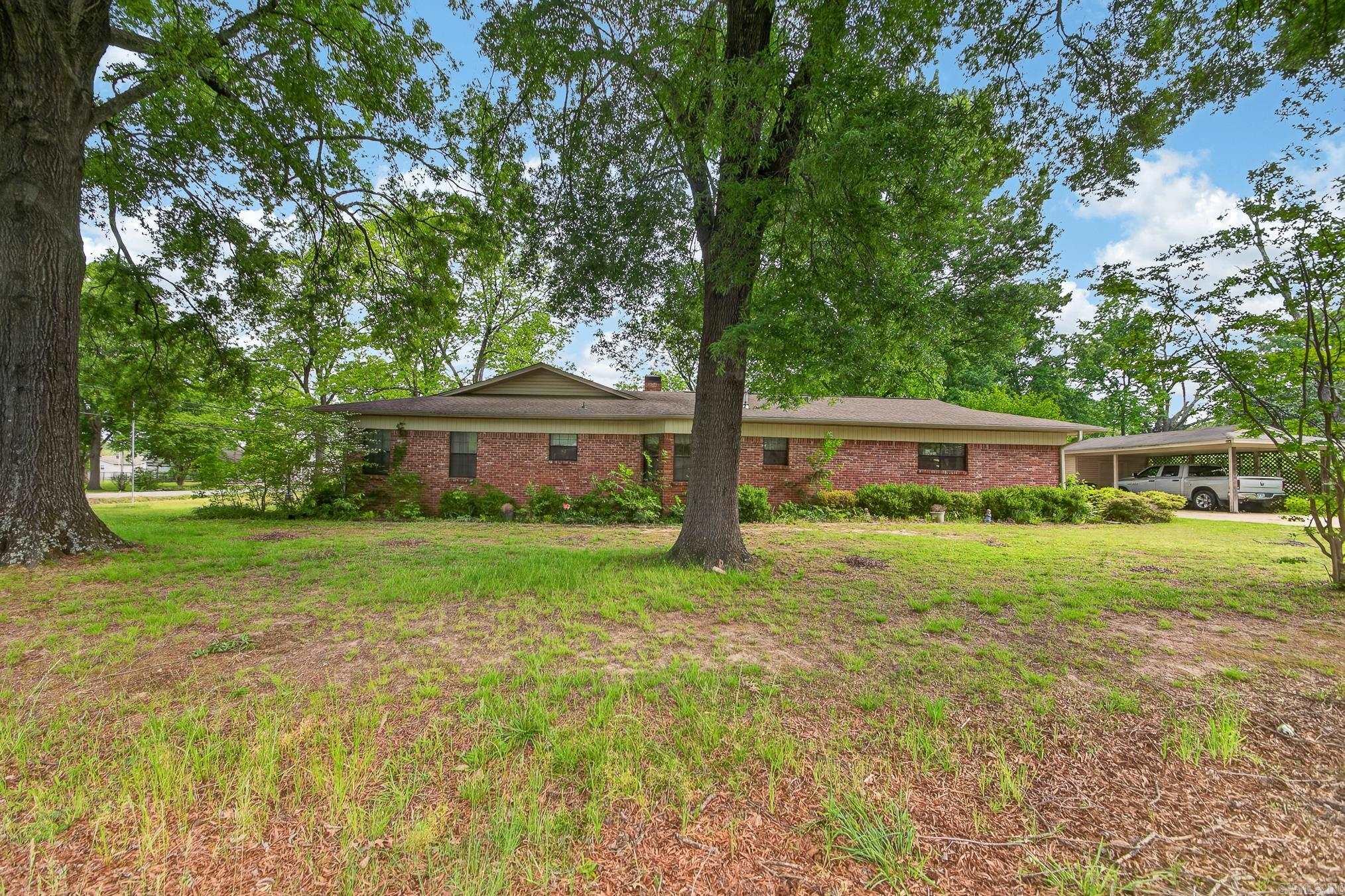 111 S Jackson  Cabot, AR