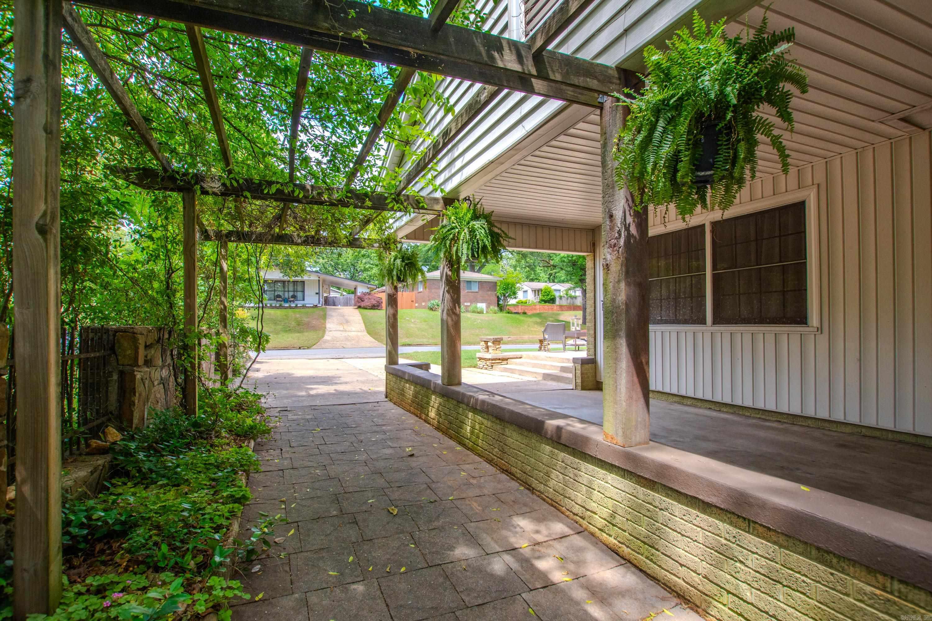 1354 Skyline  North Little Rock, AR