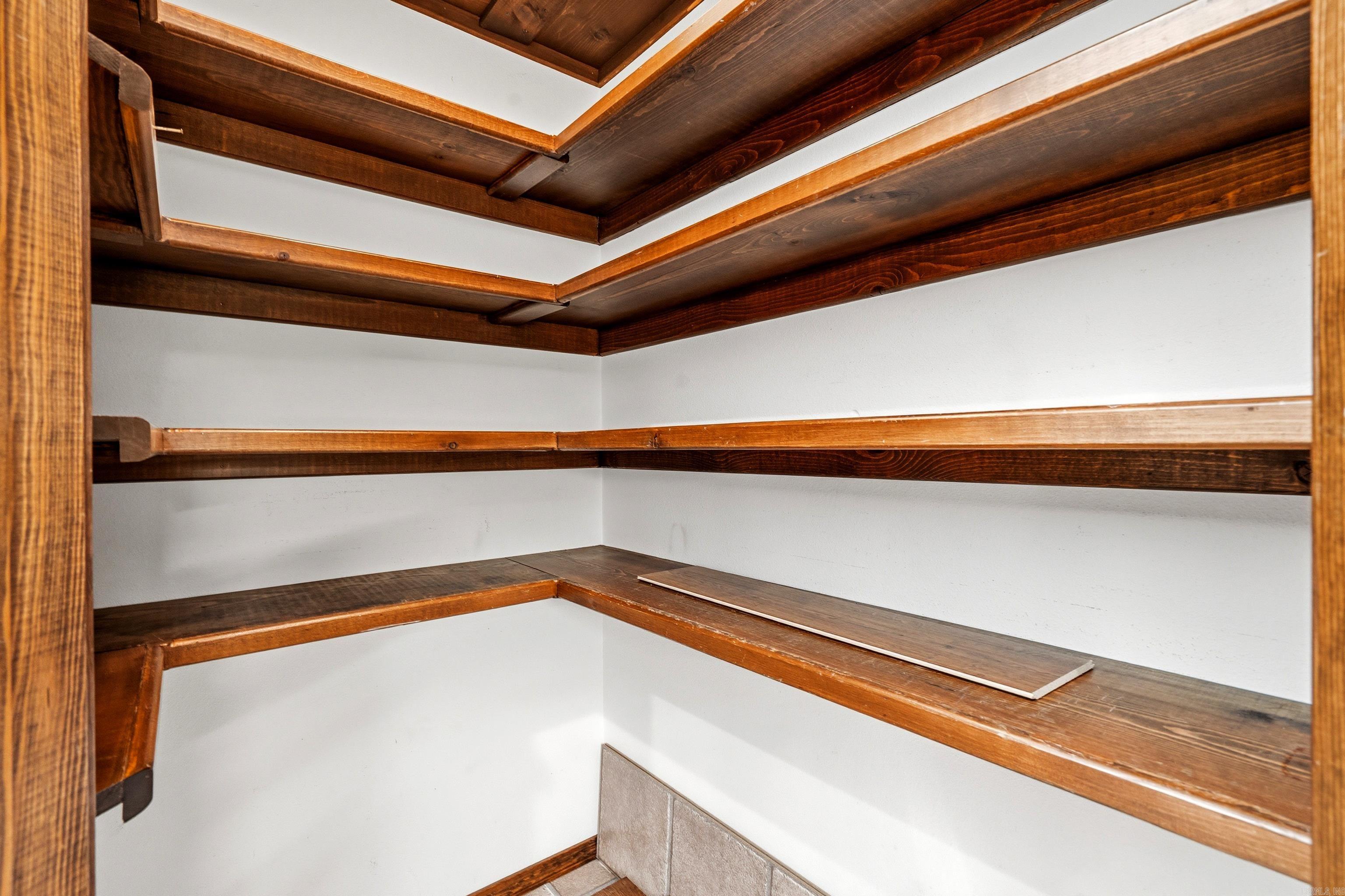 2 Guindola  Hot Springs Village, AR