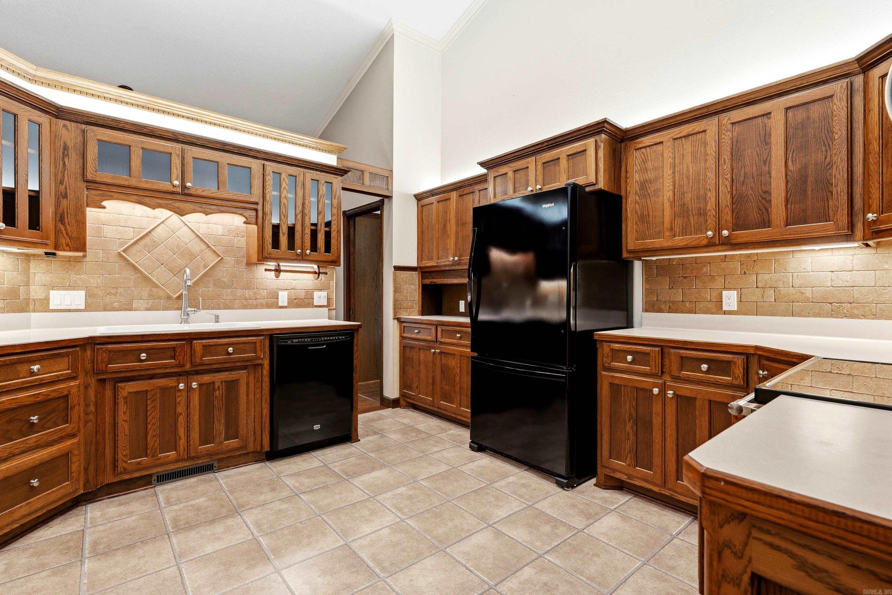 2 Guindola  Hot Springs Village, AR