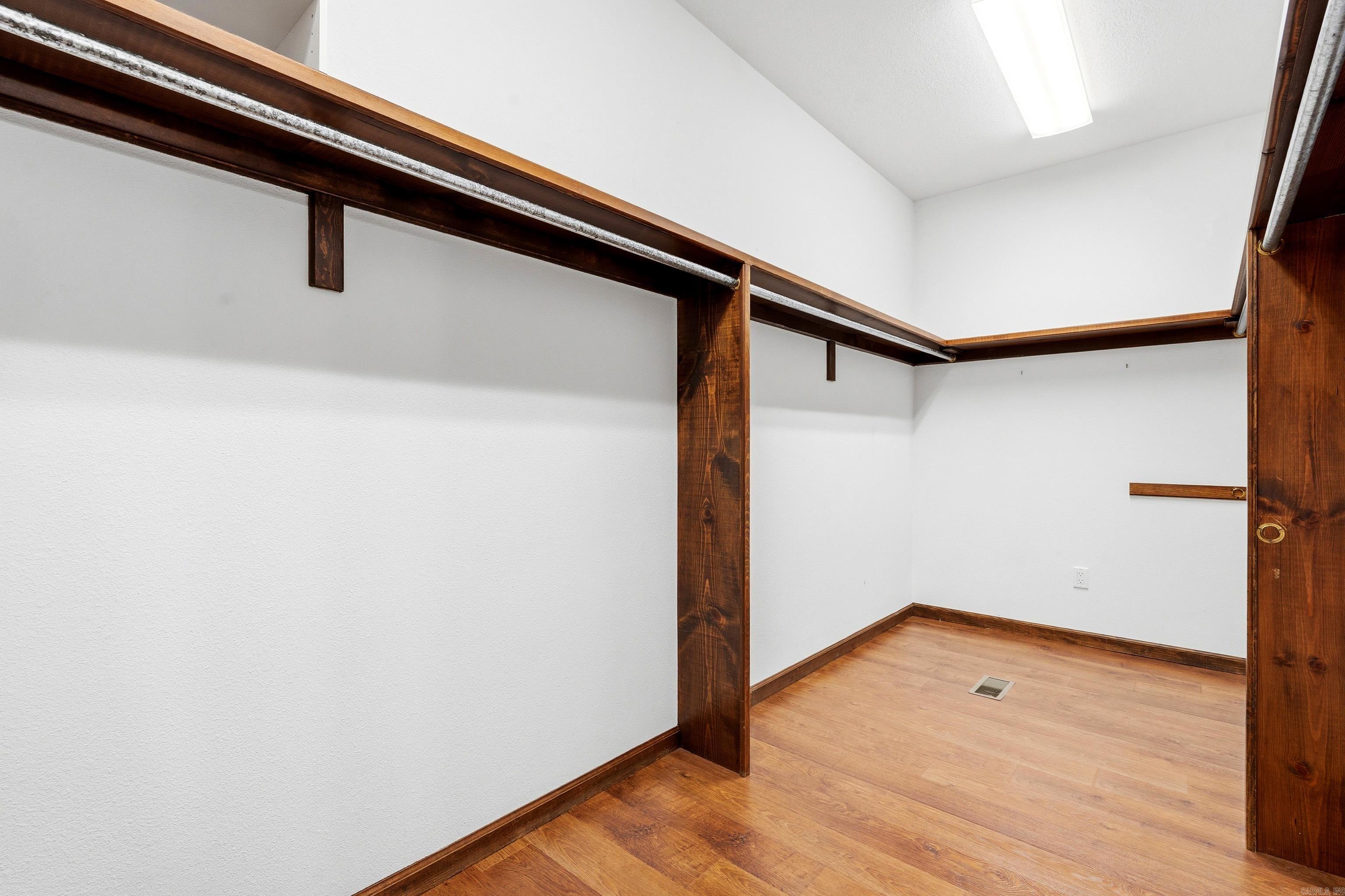 2 Guindola  Hot Springs Village, AR