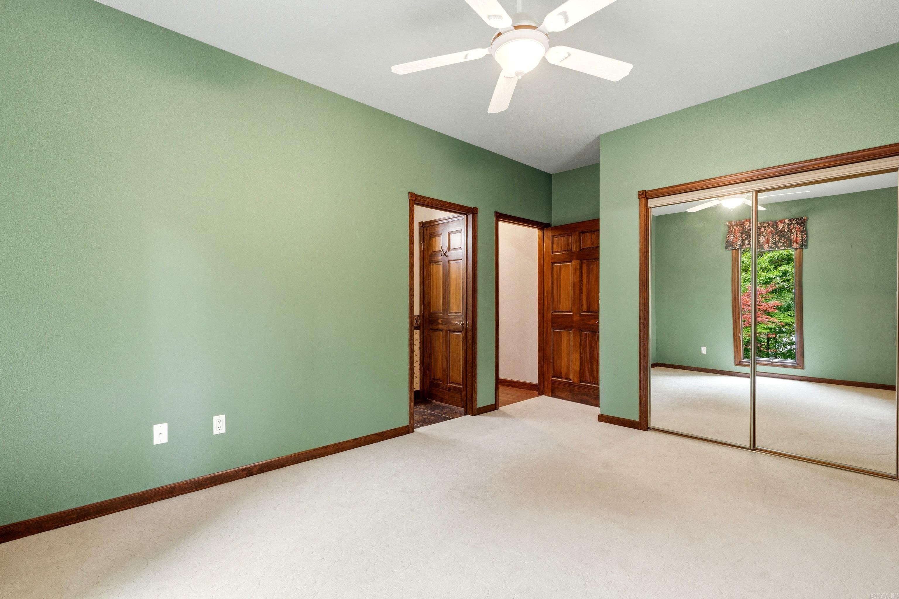 2 Guindola  Hot Springs Village, AR