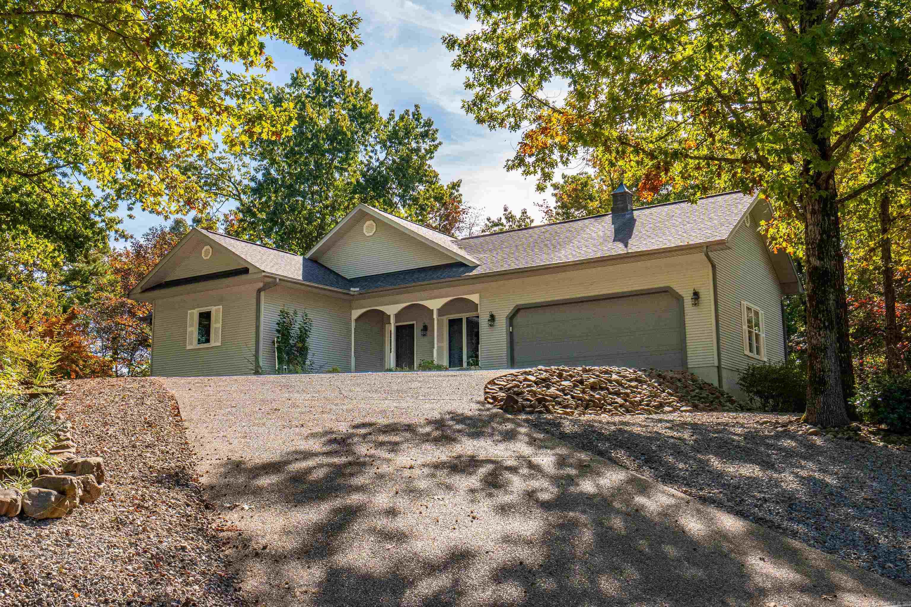 2 Guindola  Hot Springs Village, AR