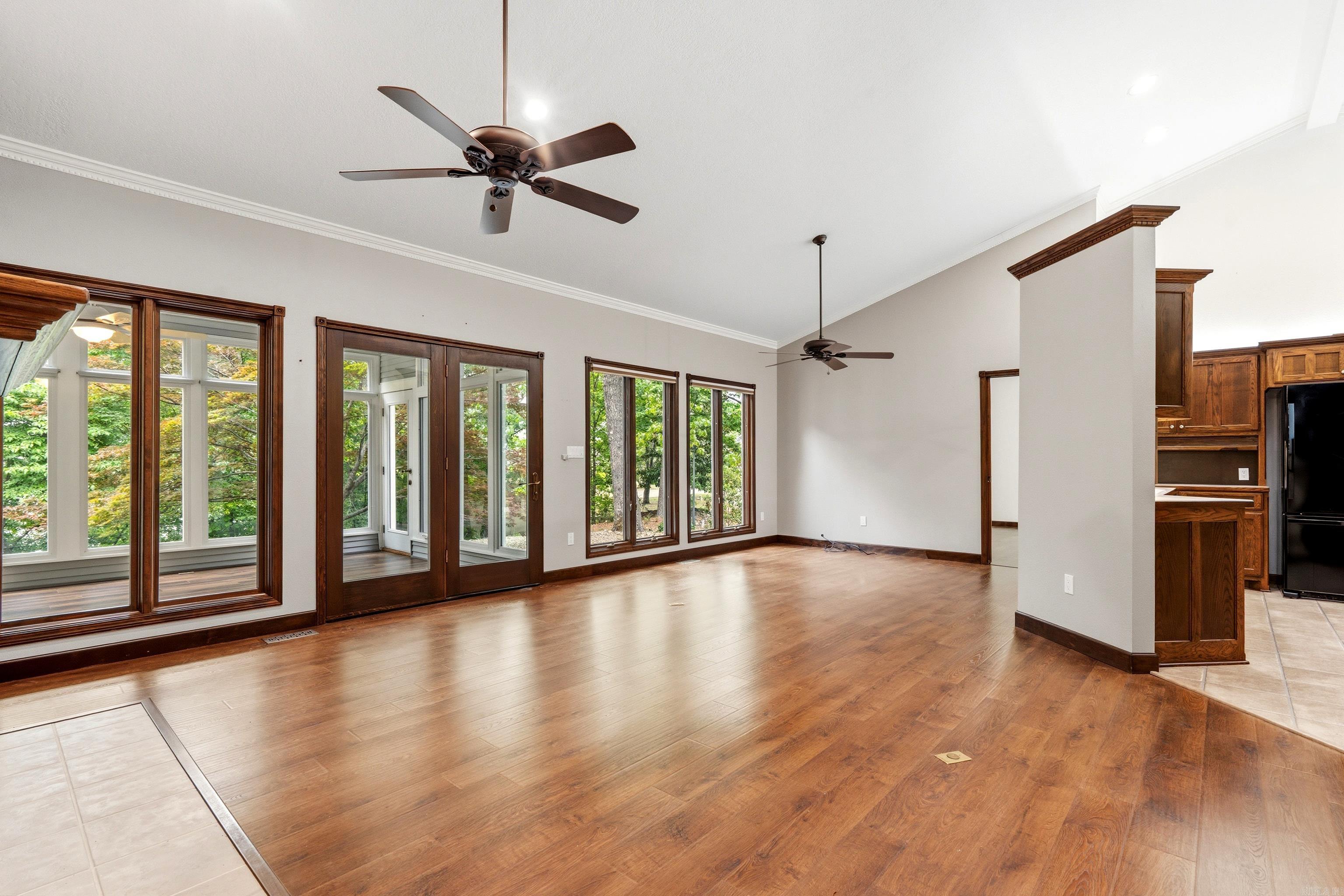 2 Guindola  Hot Springs Village, AR