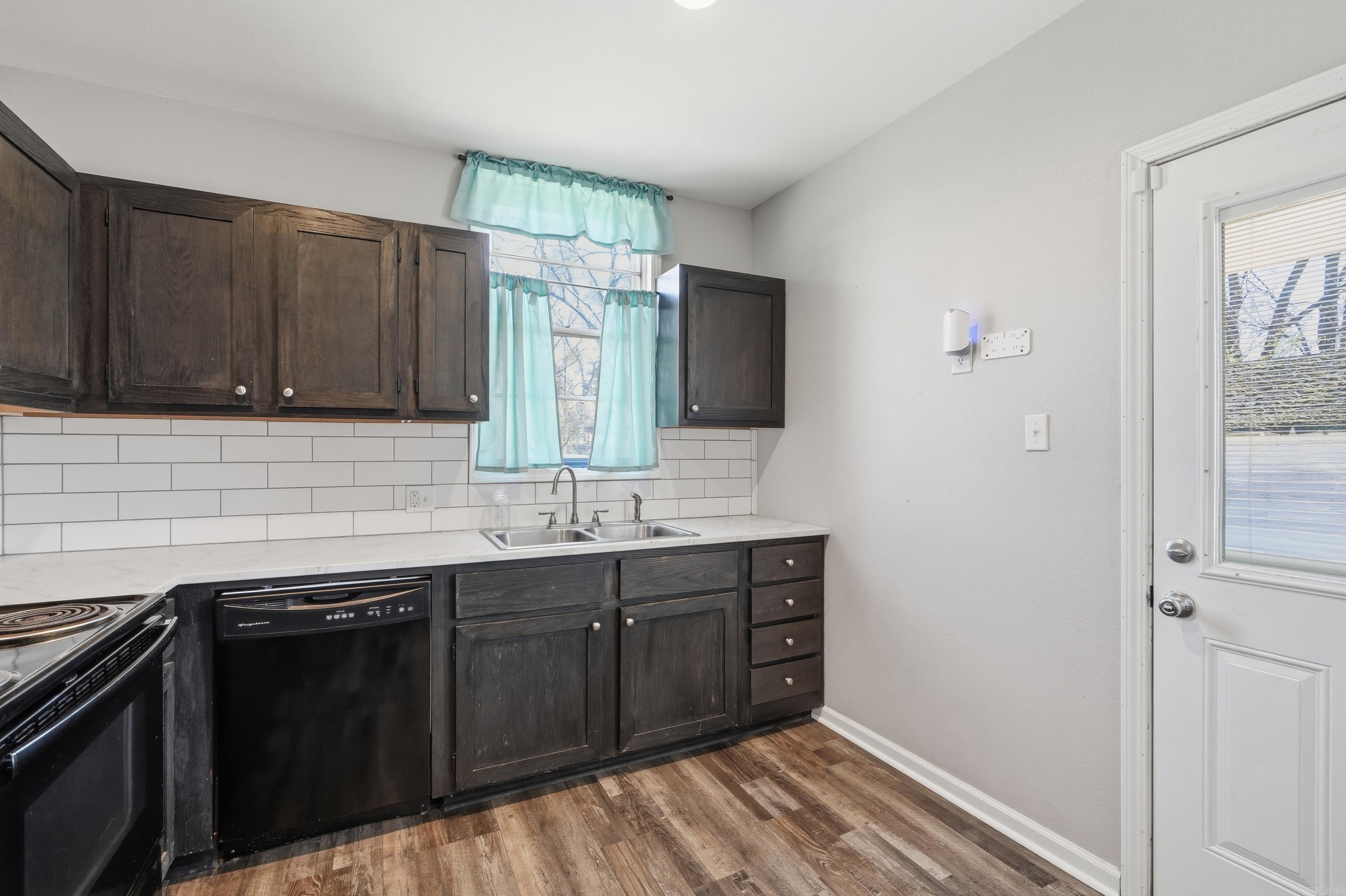 202 N Griffin Street  Morrilton, AR