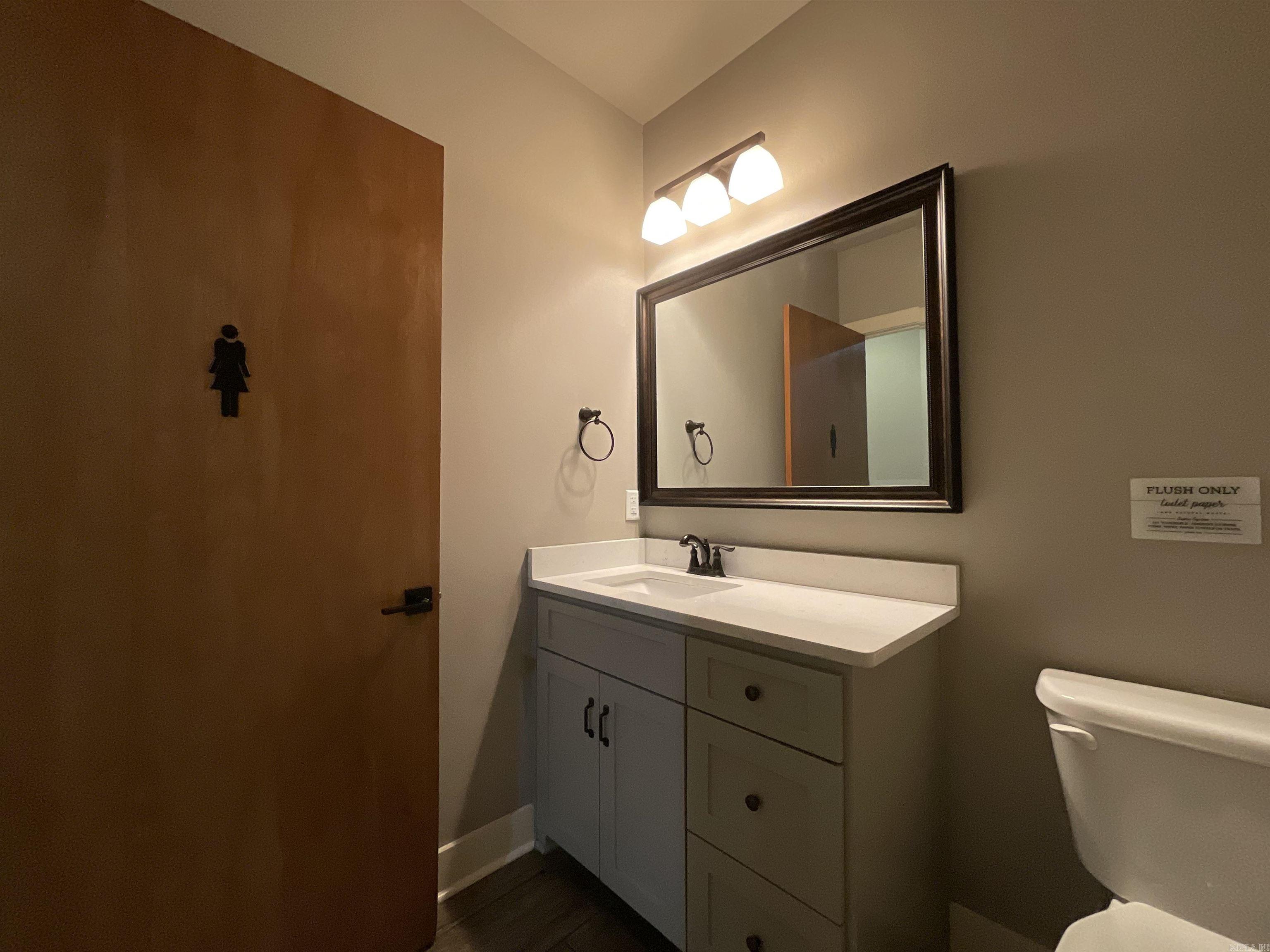 1009 S Redmond  Jacksonville, AR