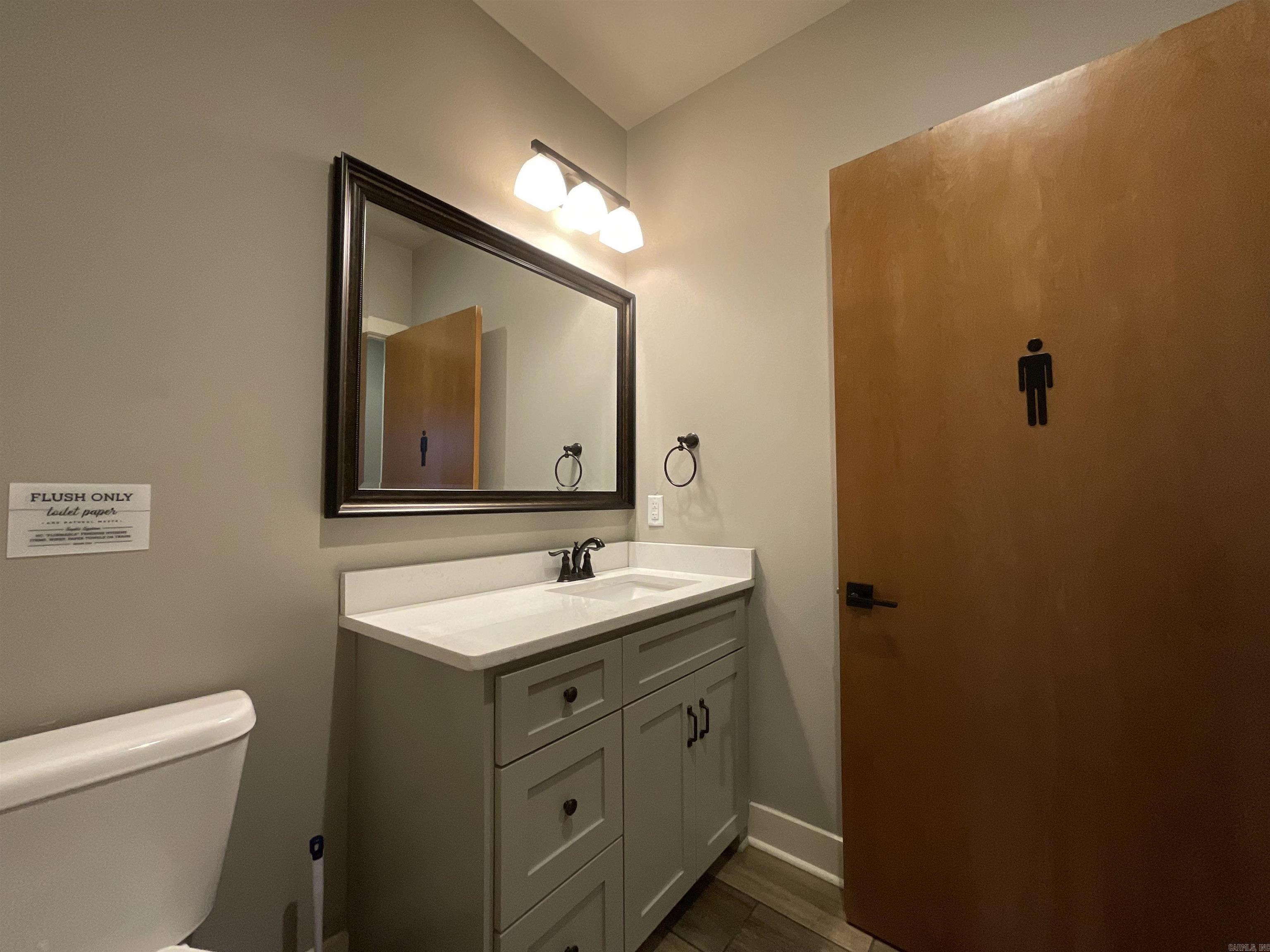 1009 S Redmond  Jacksonville, AR