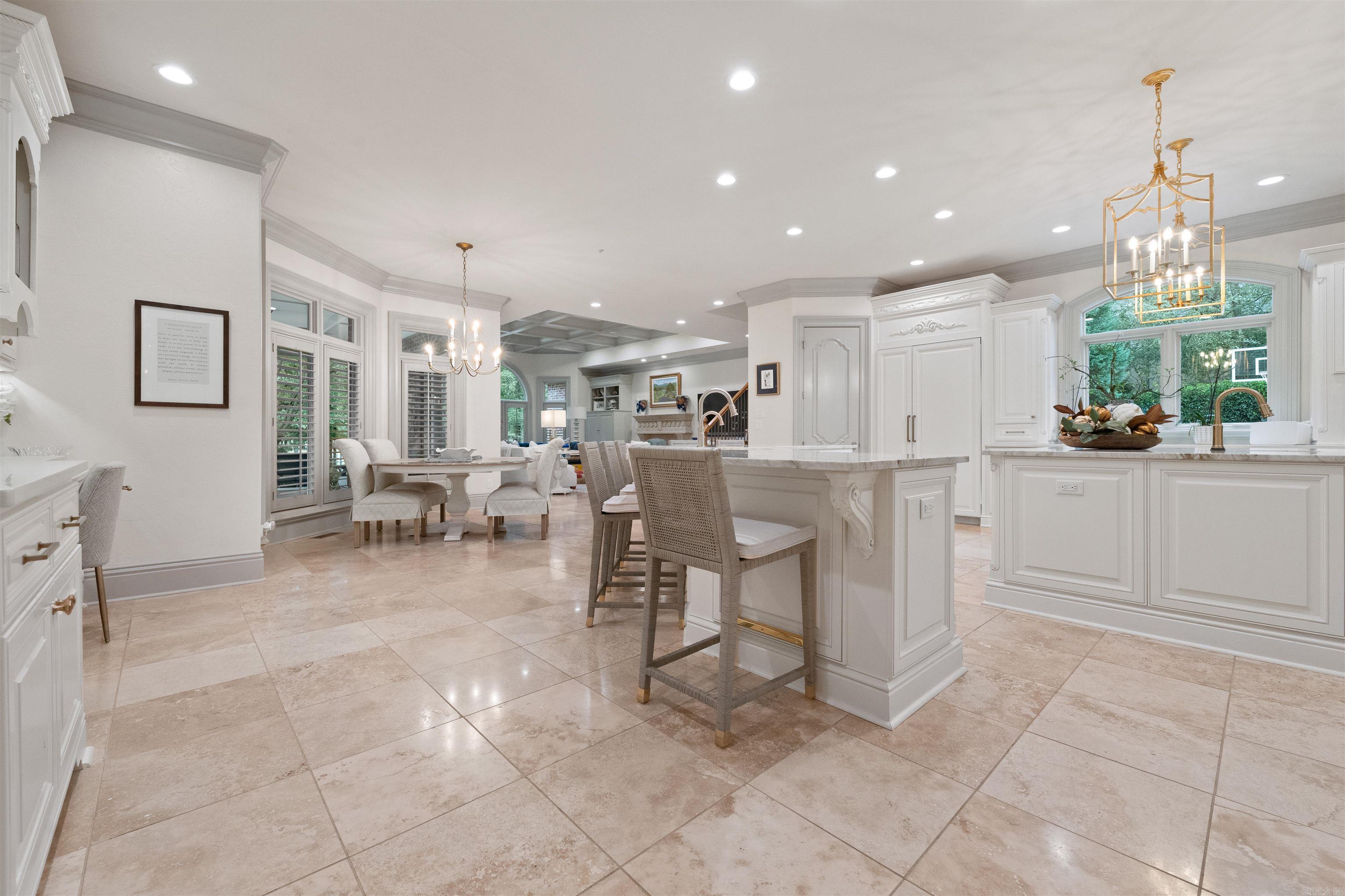 67 Sologne  Little Rock, AR