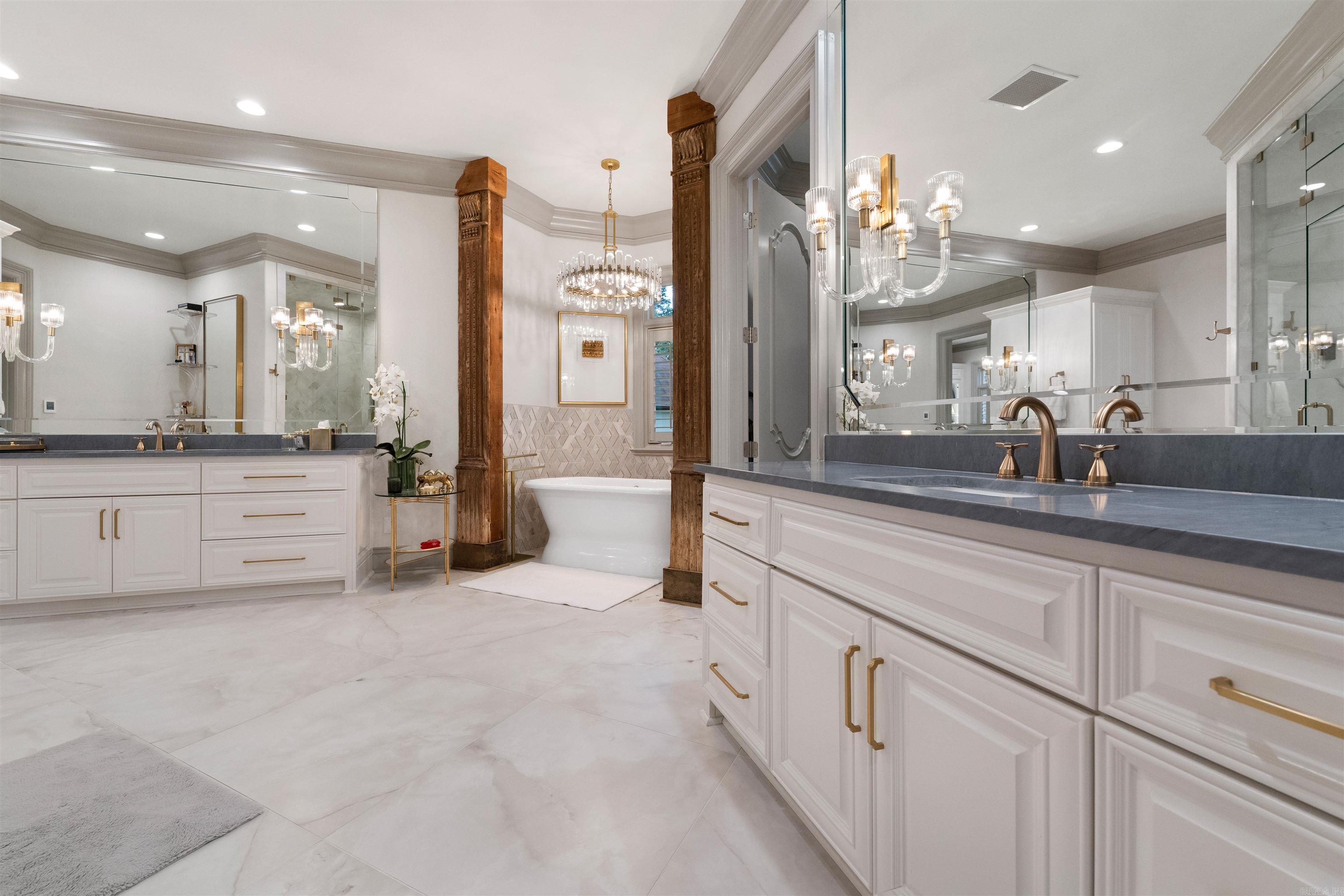 67 Sologne  Little Rock, AR