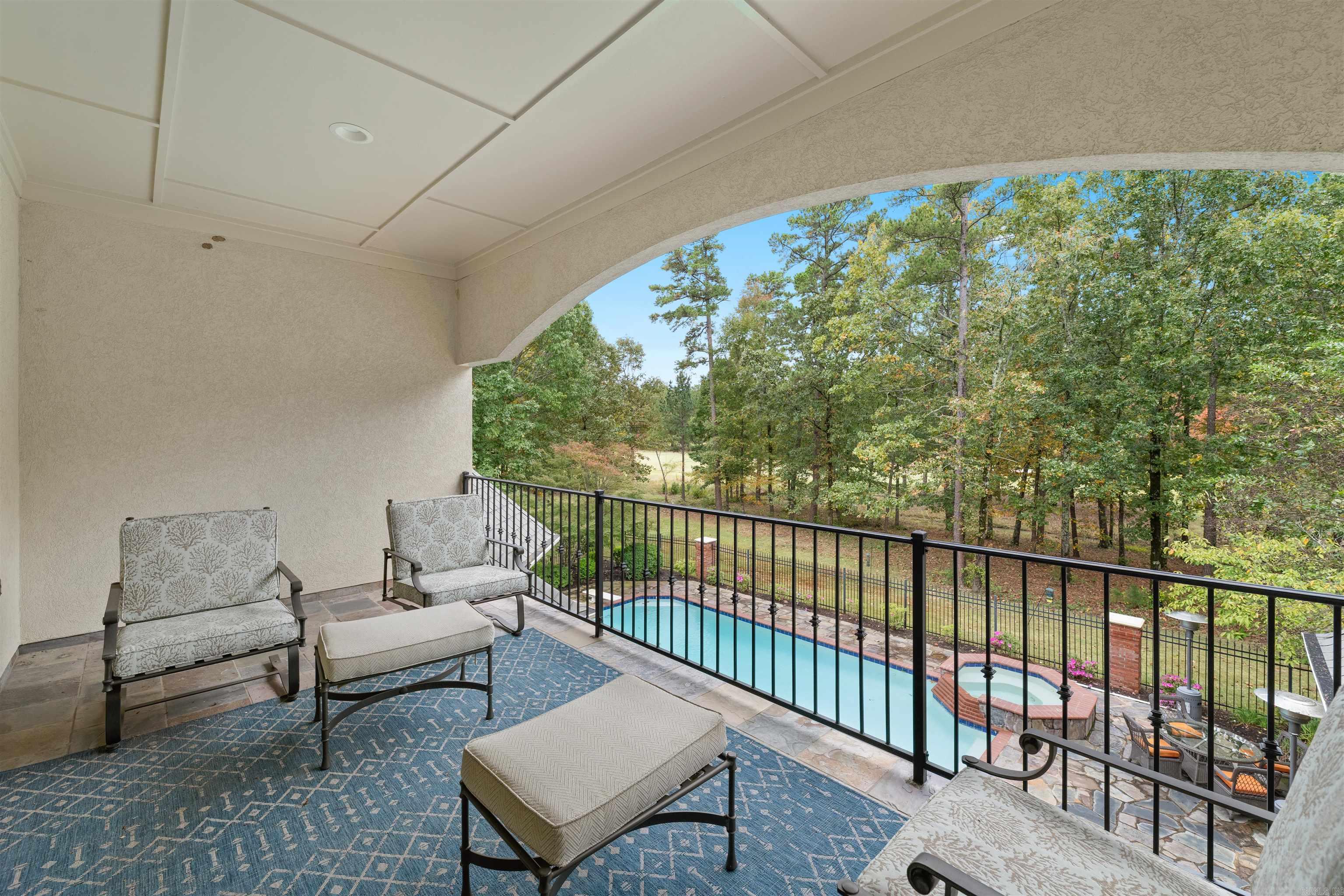 67 Sologne  Little Rock, AR