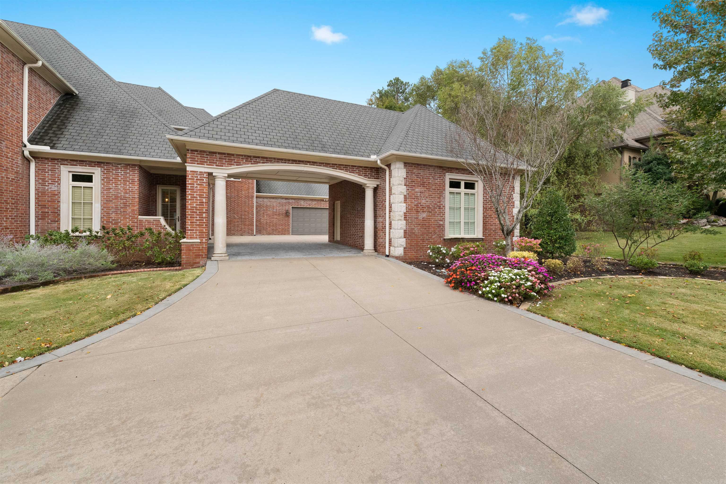 67 Sologne  Little Rock, AR