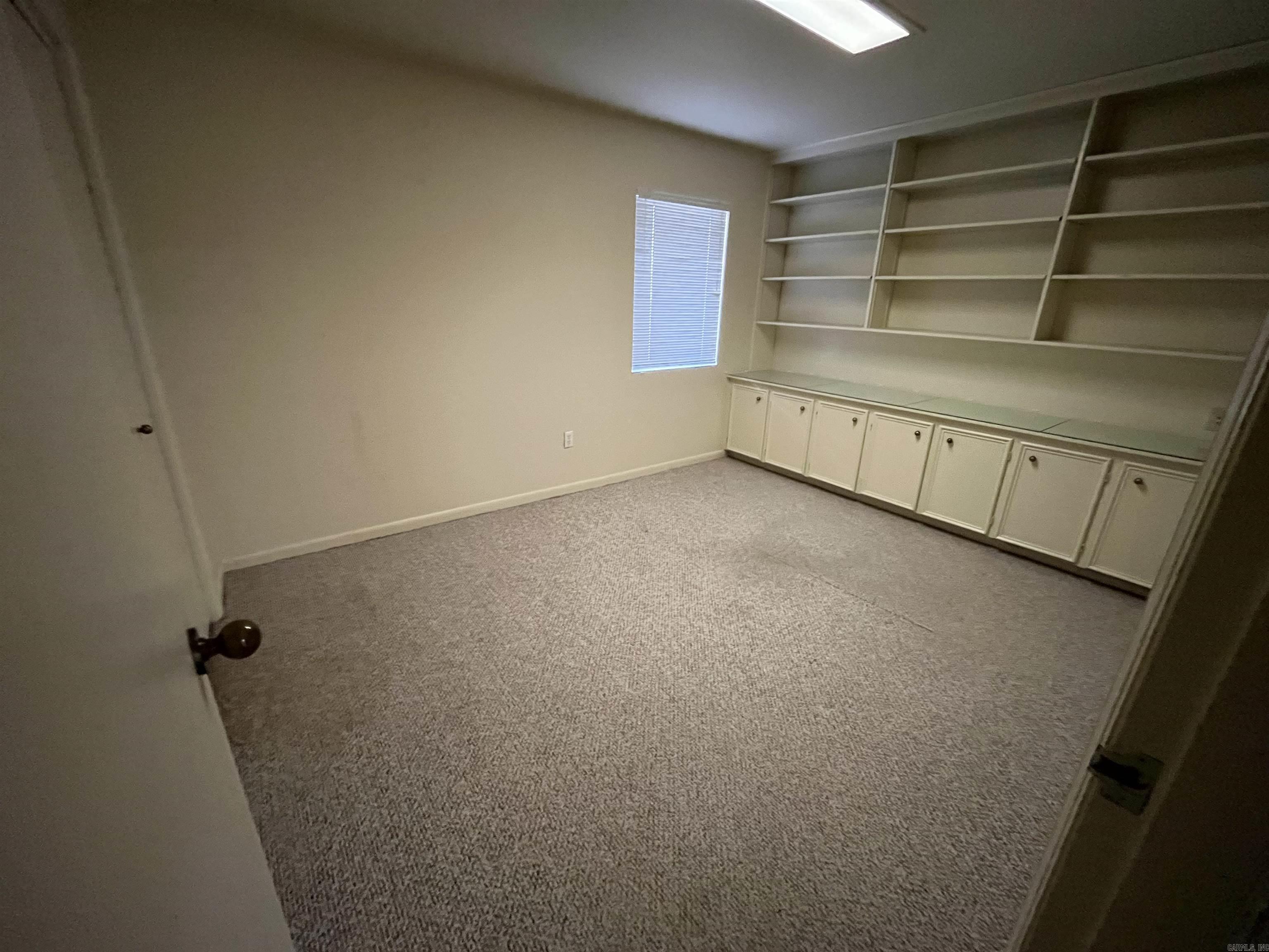 1529 S University Ave  Little Rock, AR