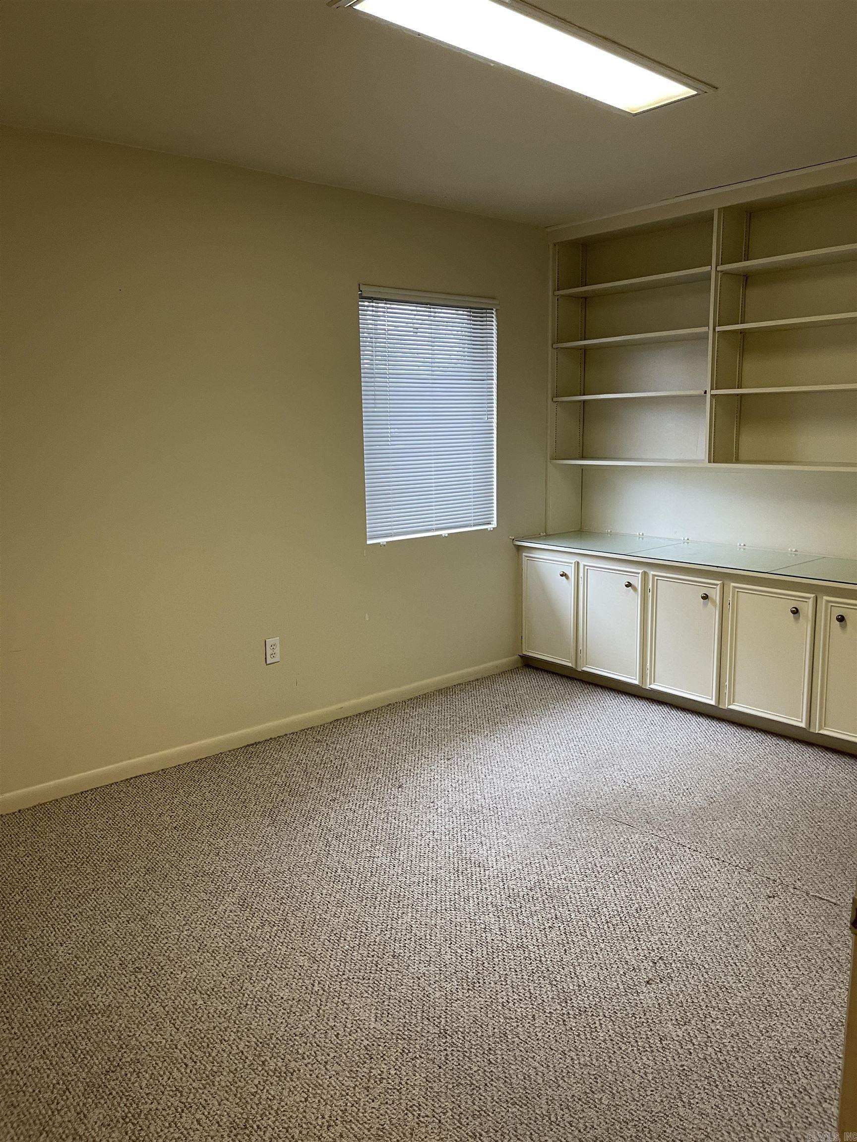 1529 S University Ave  Little Rock, AR