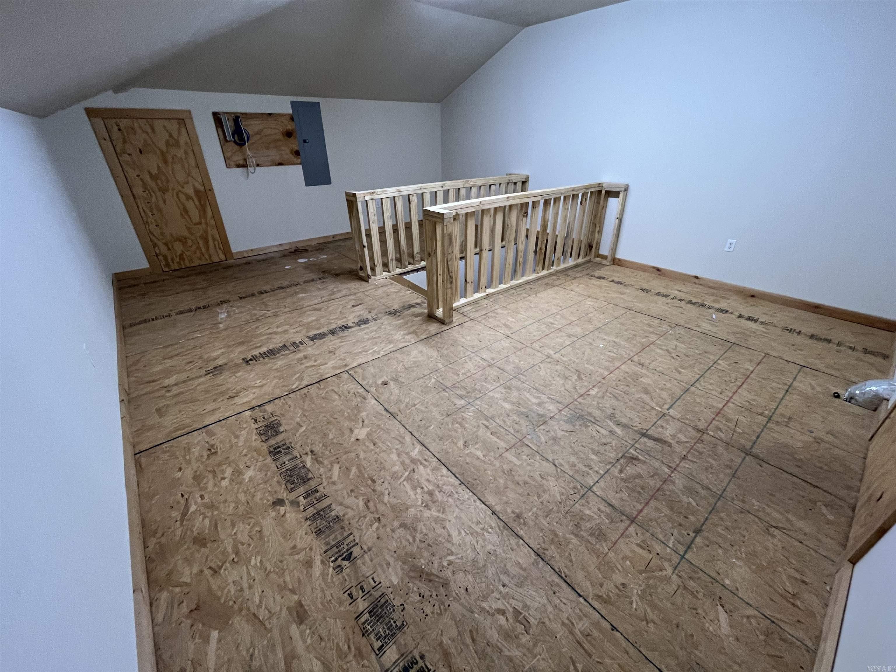 1529 S University Ave  Little Rock, AR