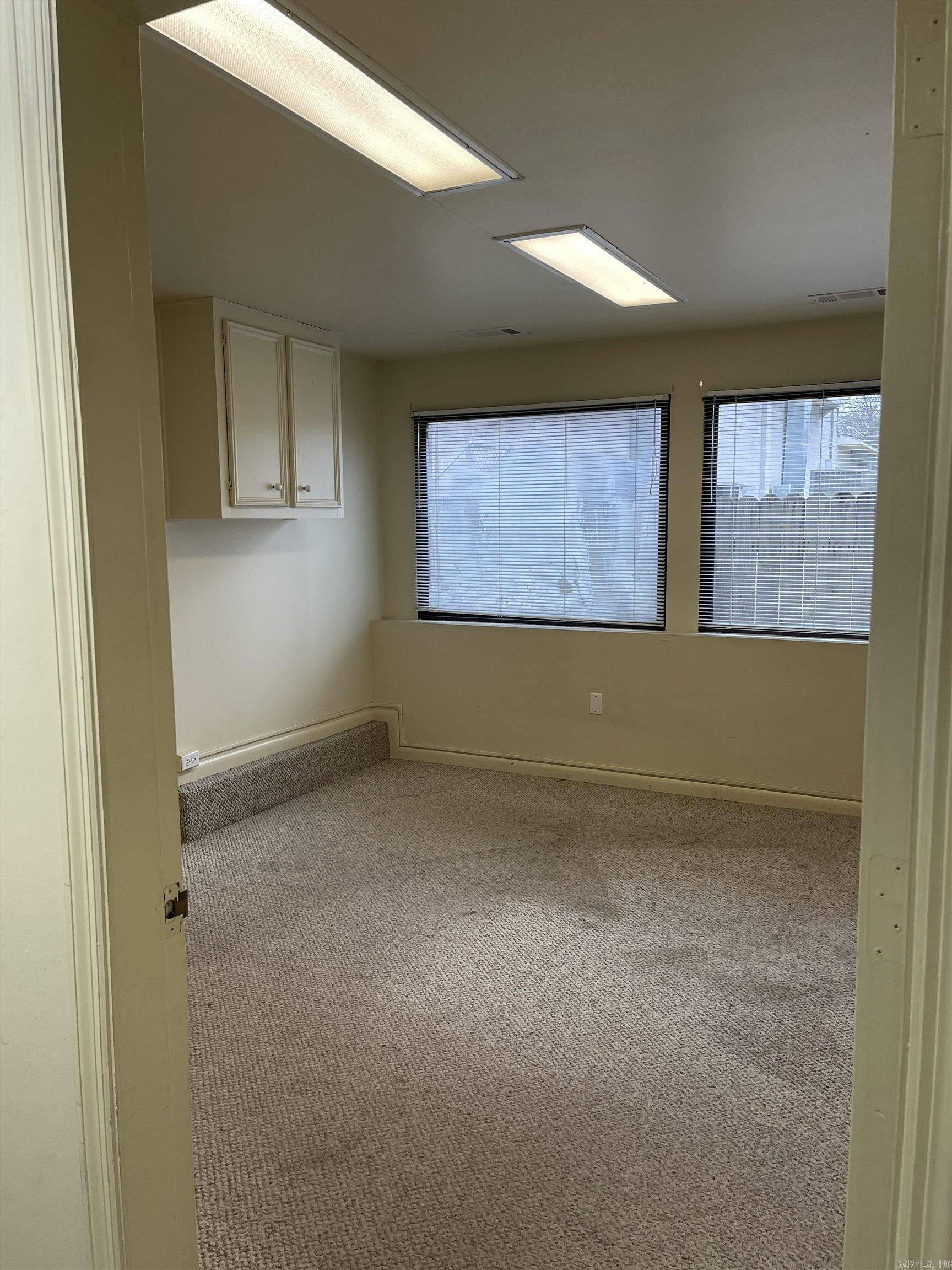 1529 S University Ave  Little Rock, AR