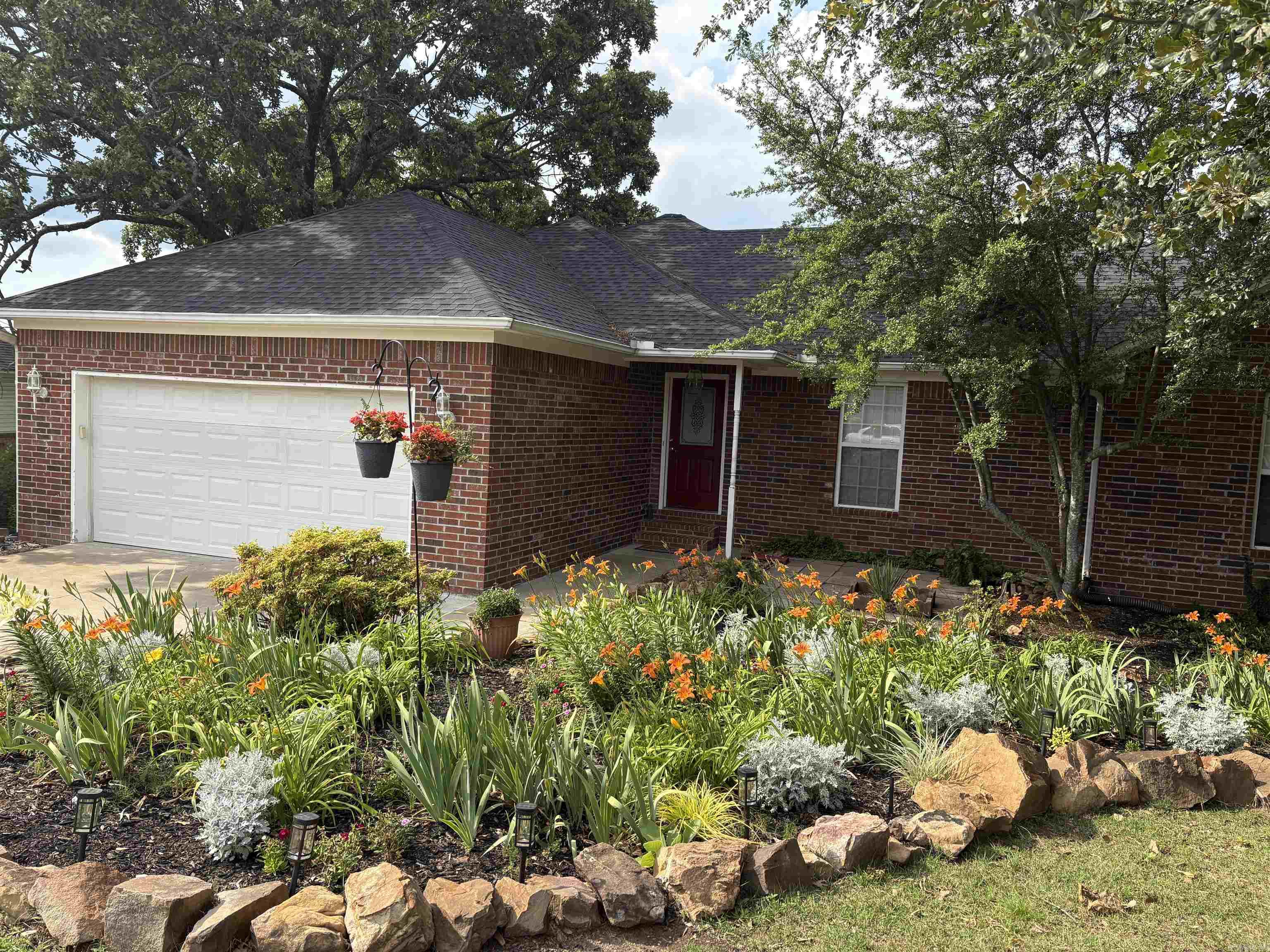 1660  Nighthawk  Conway, AR