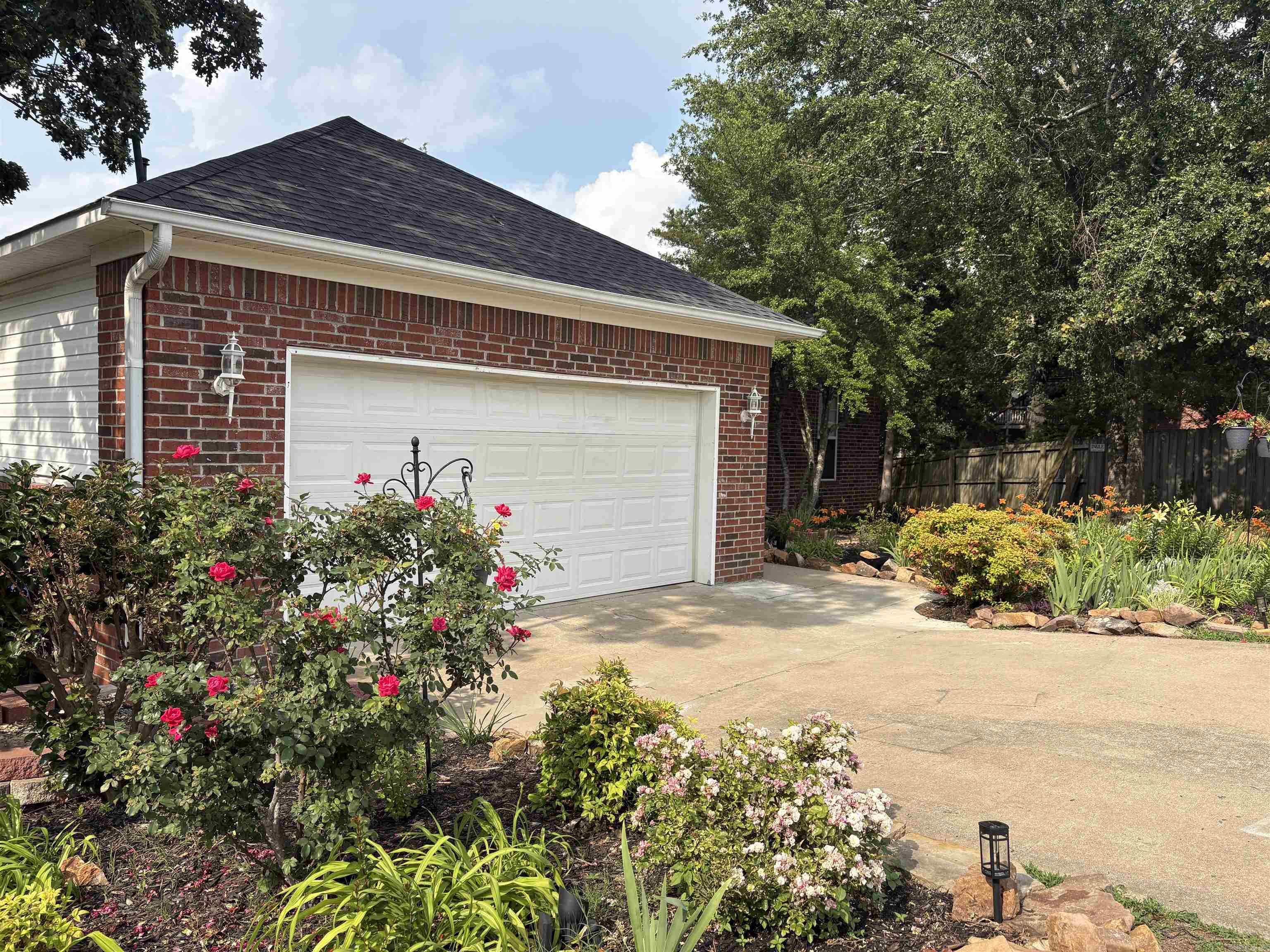 1660 Nighthawk  Conway, AR