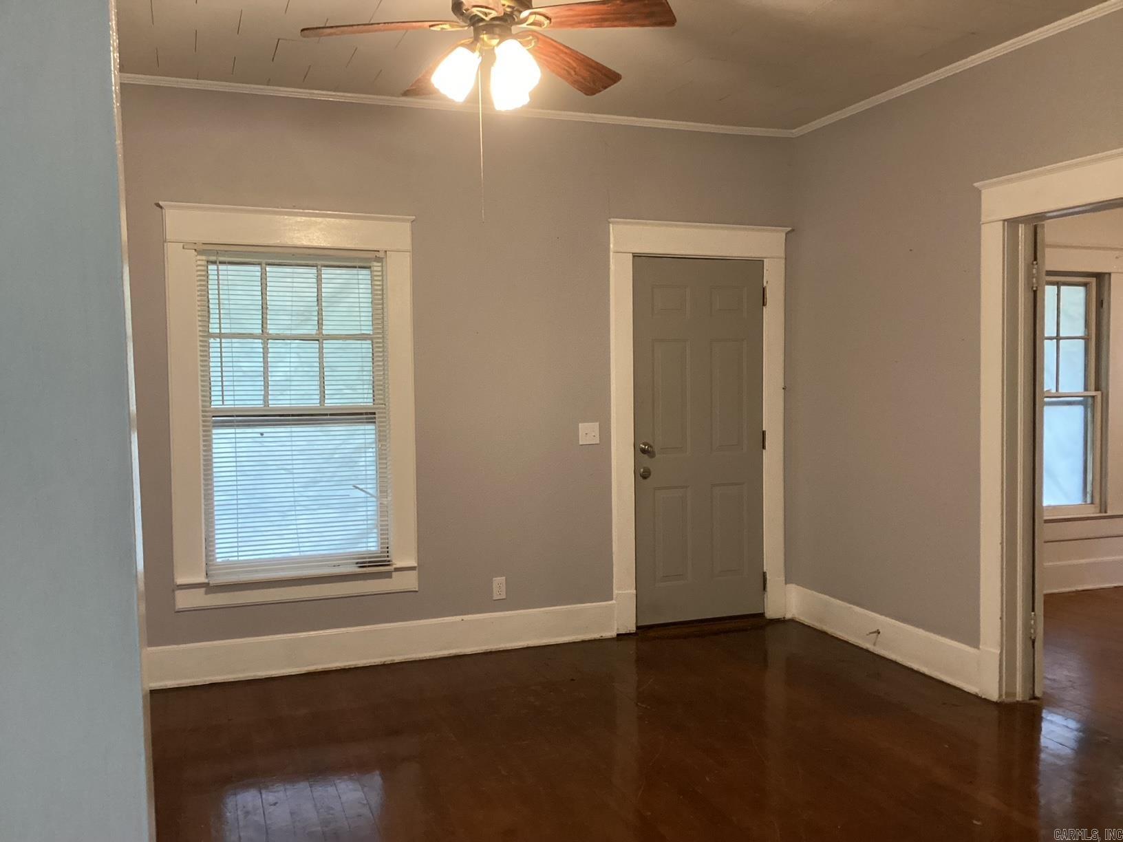 218 E 5th  Prescott, AR