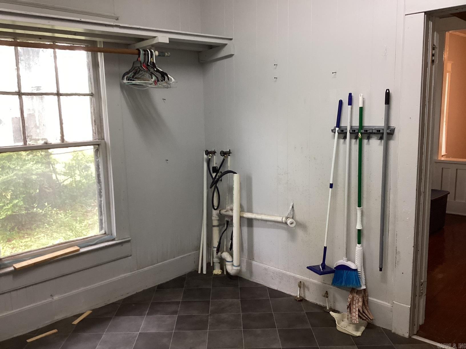 218 E 5th  Prescott, AR