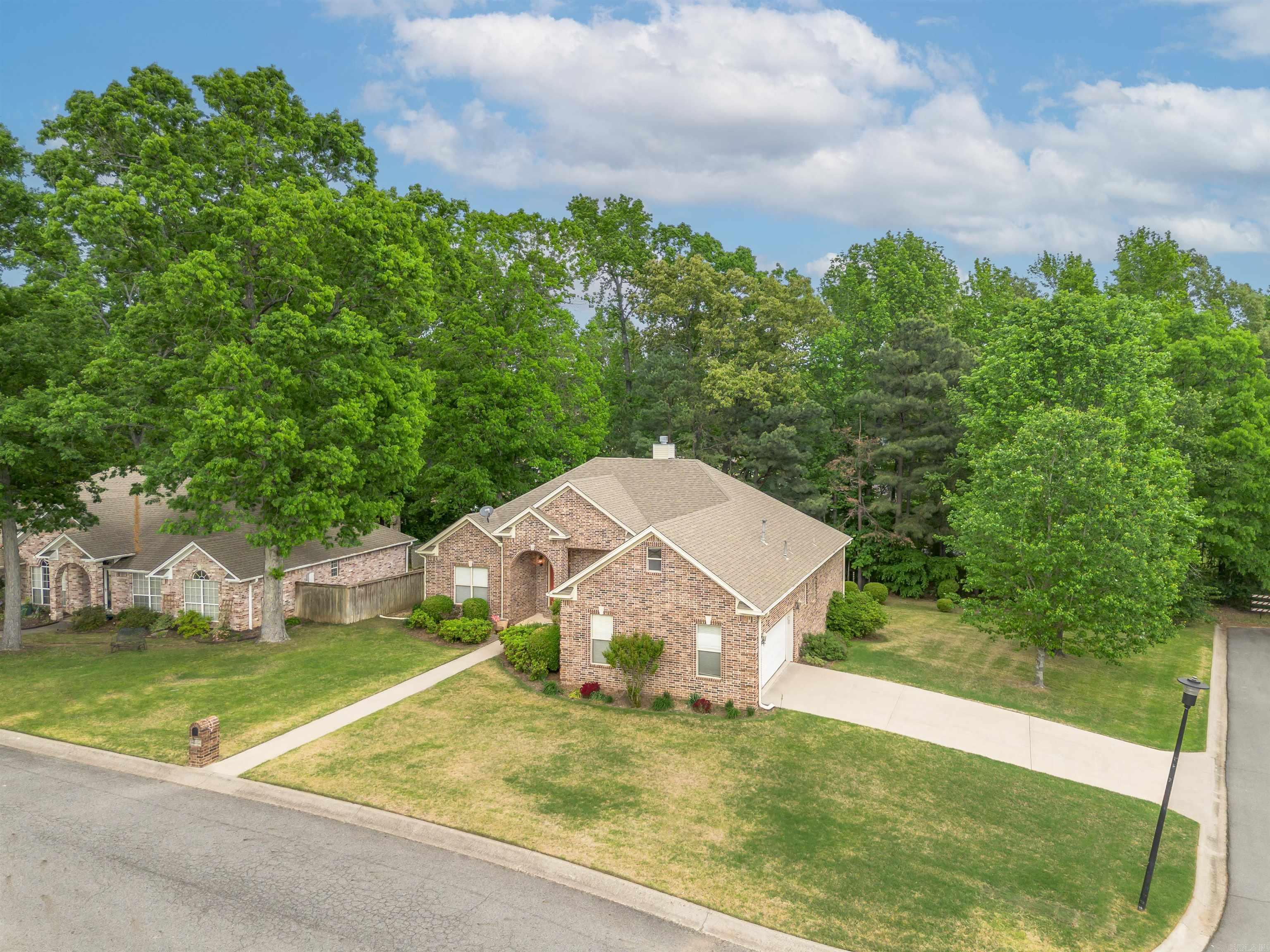 133 Hibiscus  Maumelle, AR