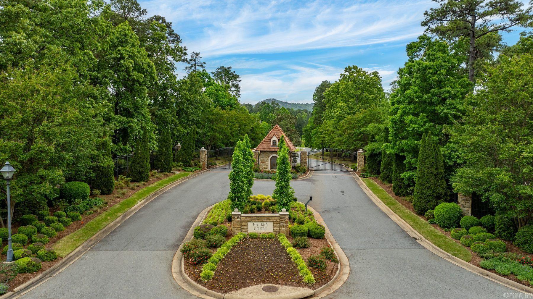 18 Hallen  Little Rock, AR