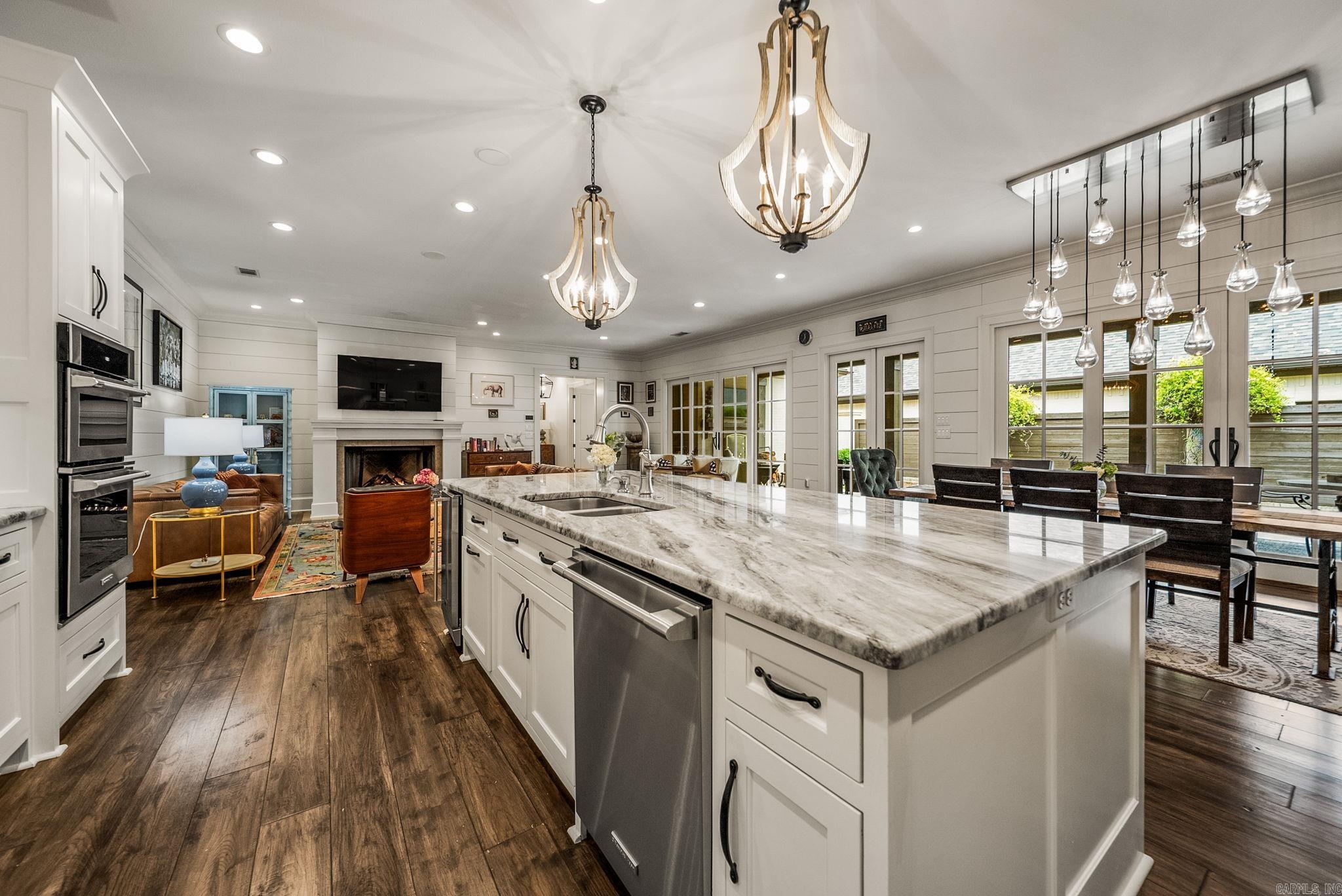 18 Hallen  Little Rock, AR