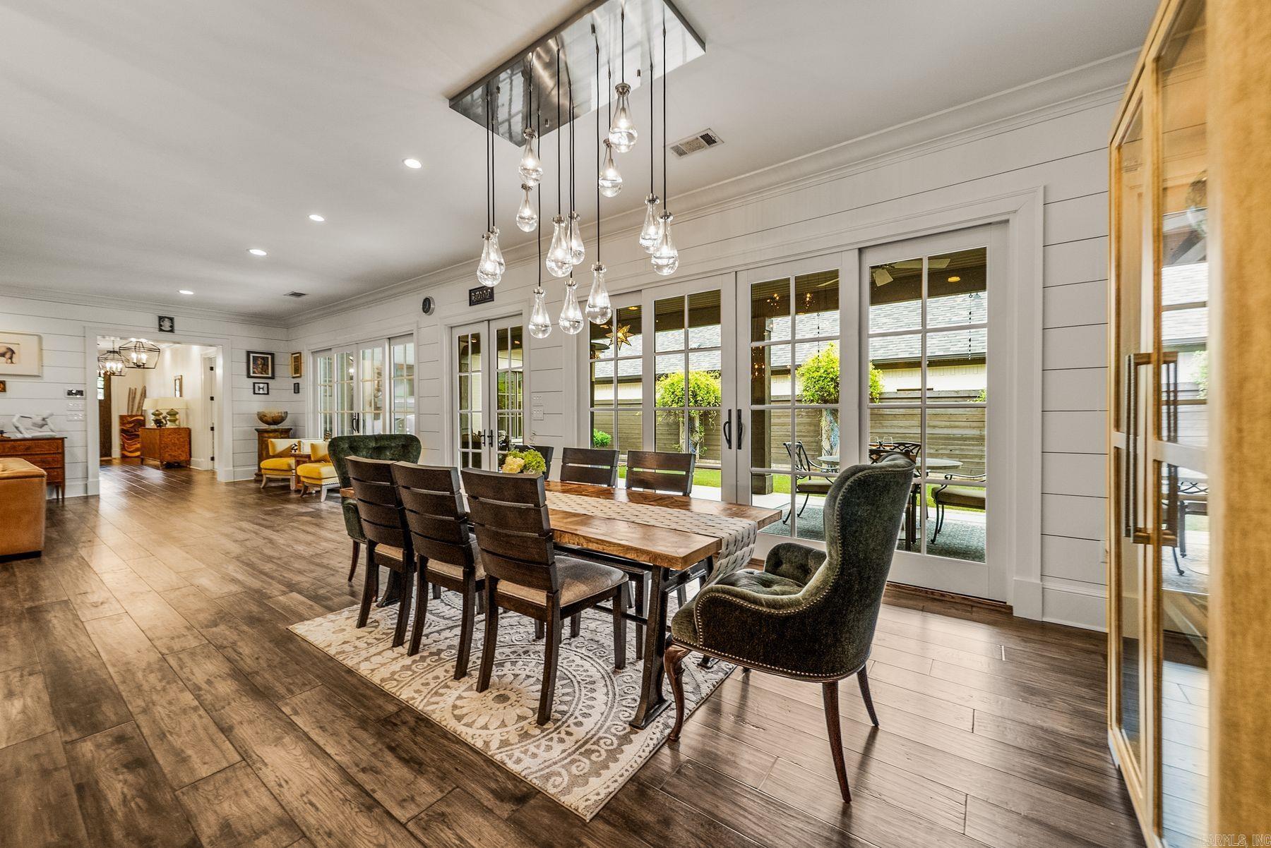 18 Hallen  Little Rock, AR