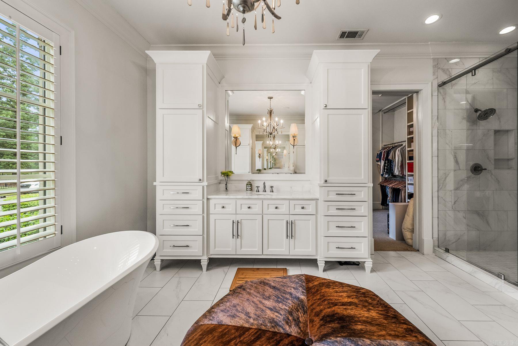 18 Hallen  Little Rock, AR