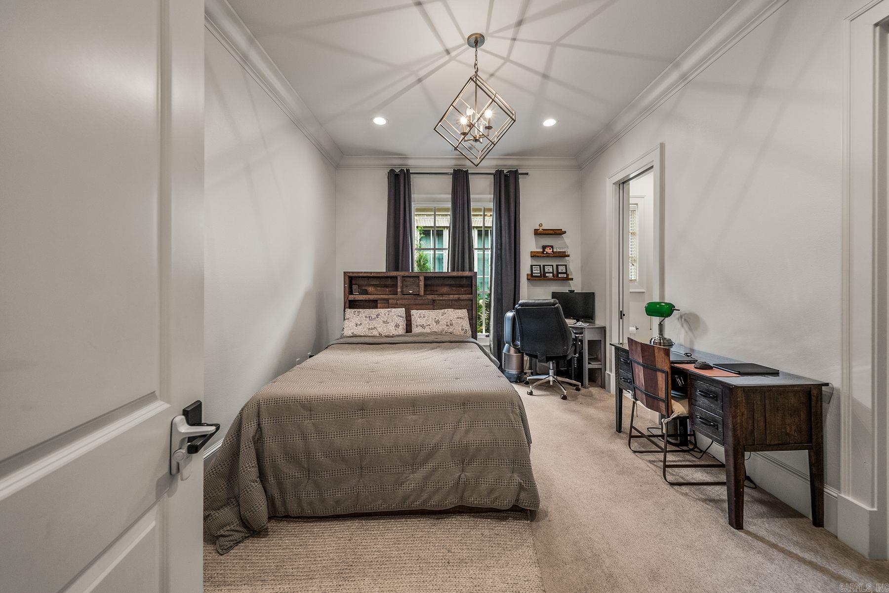 18 Hallen  Little Rock, AR