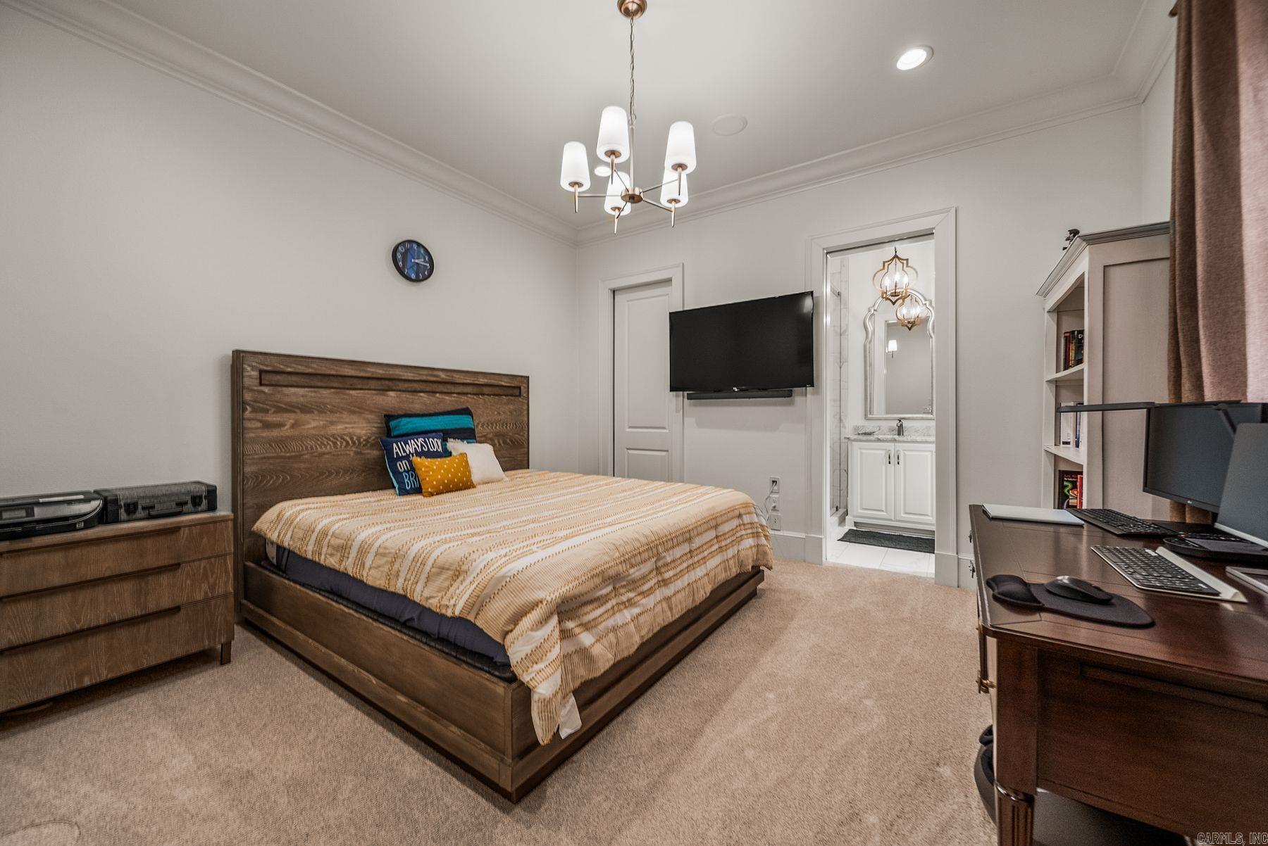 18 Hallen  Little Rock, AR