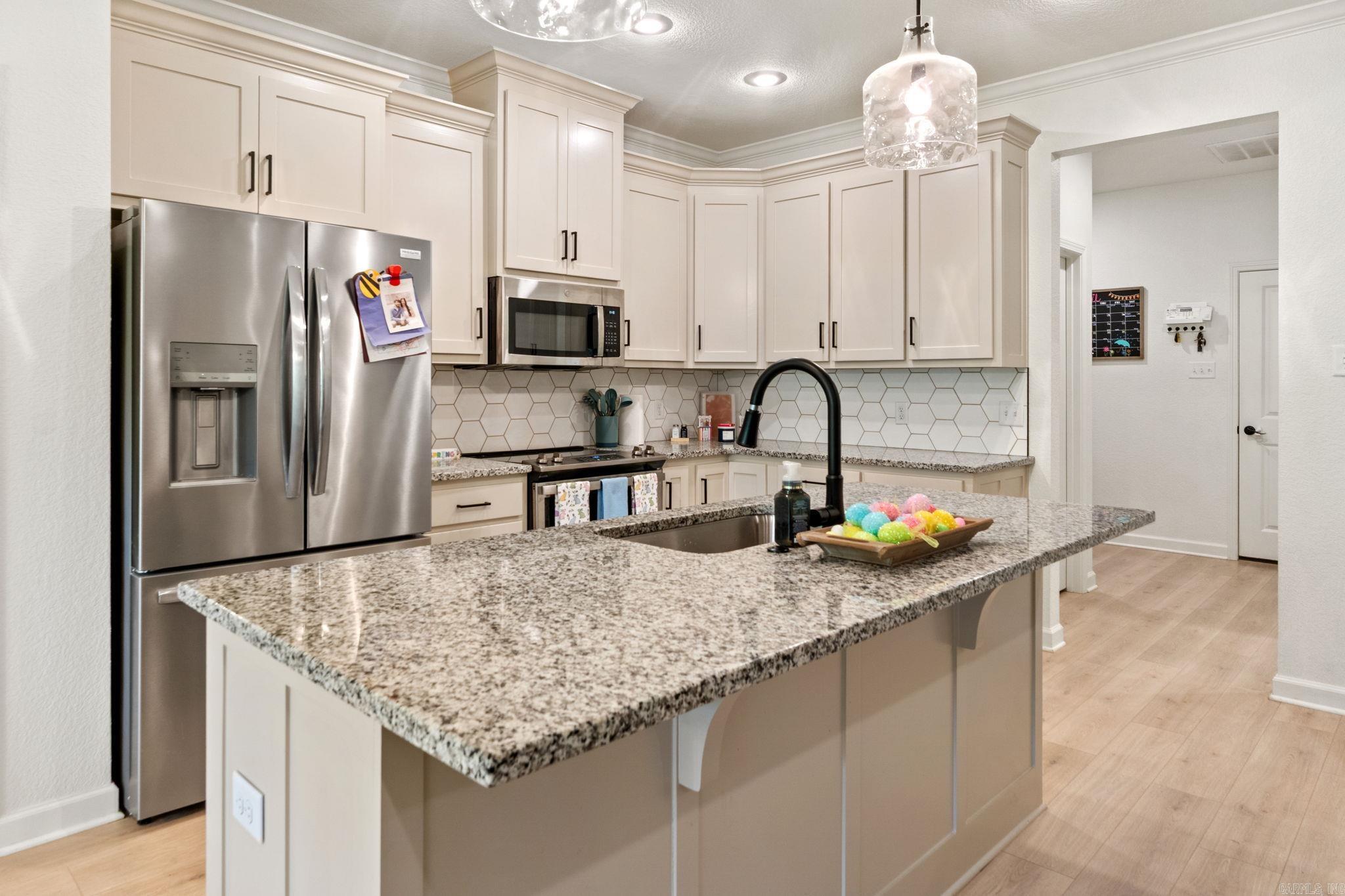 18508 Parkway Pines  Bauxite, AR