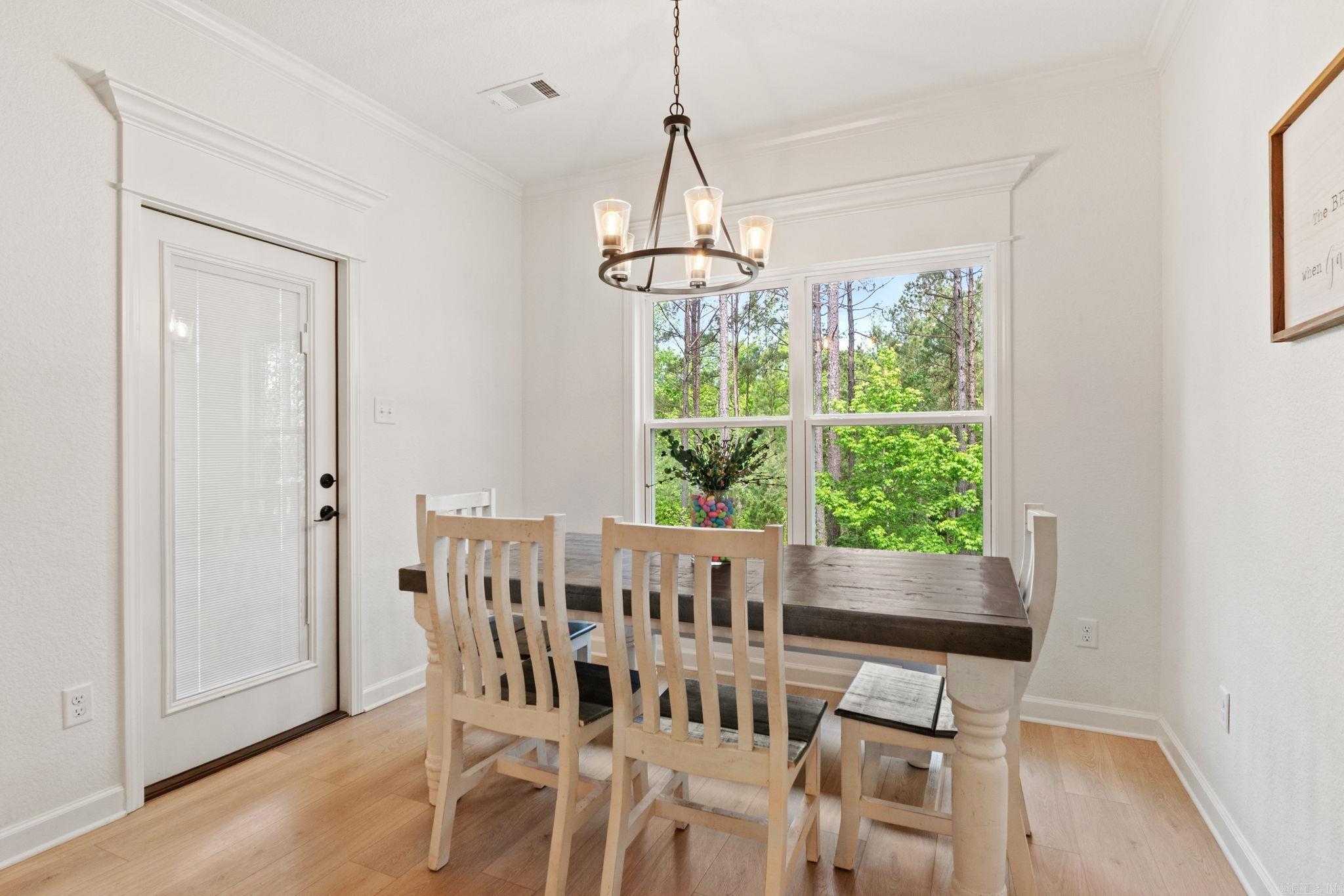 18508 Parkway Pines  Bauxite, AR