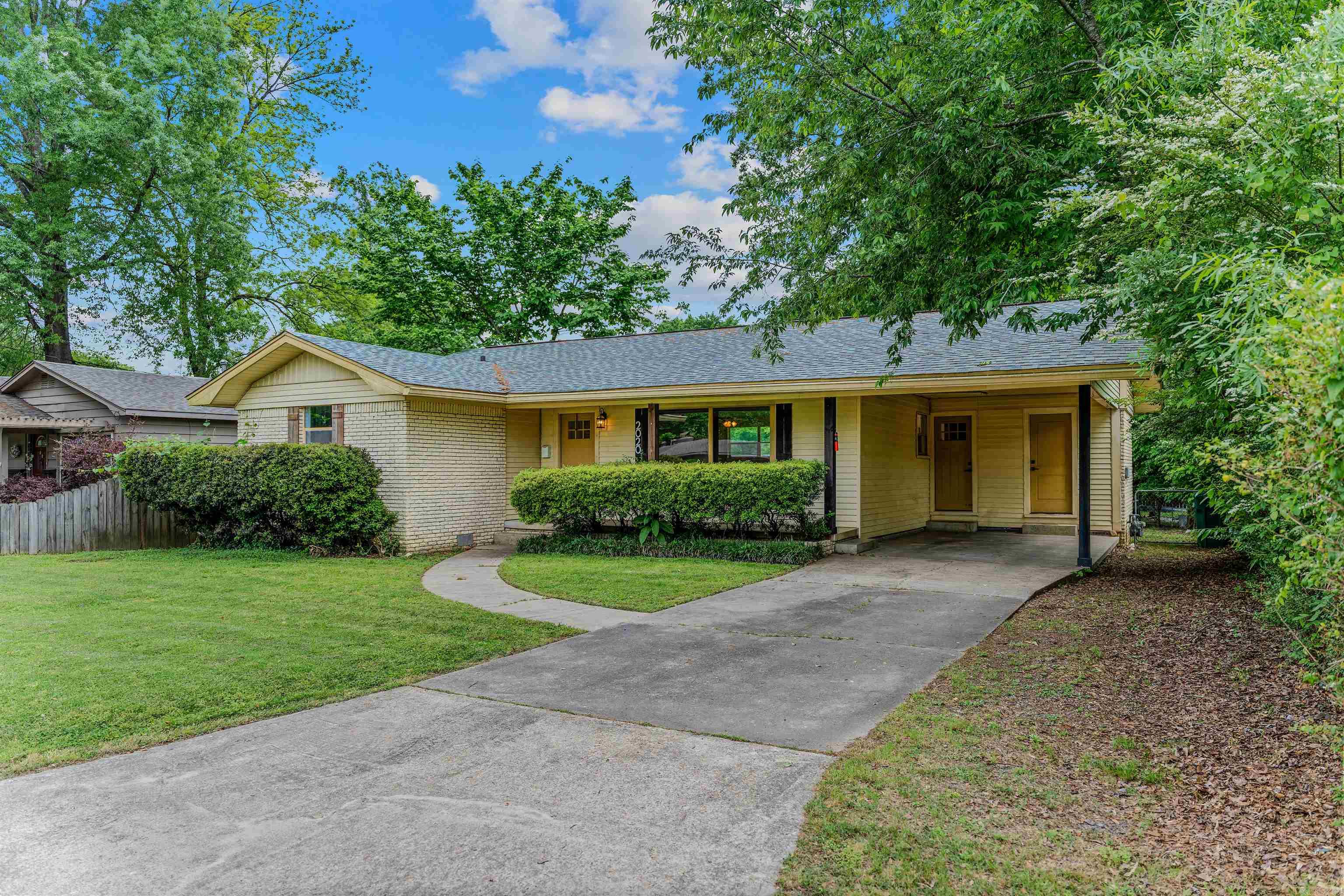 2020 W Sevier  Benton, AR