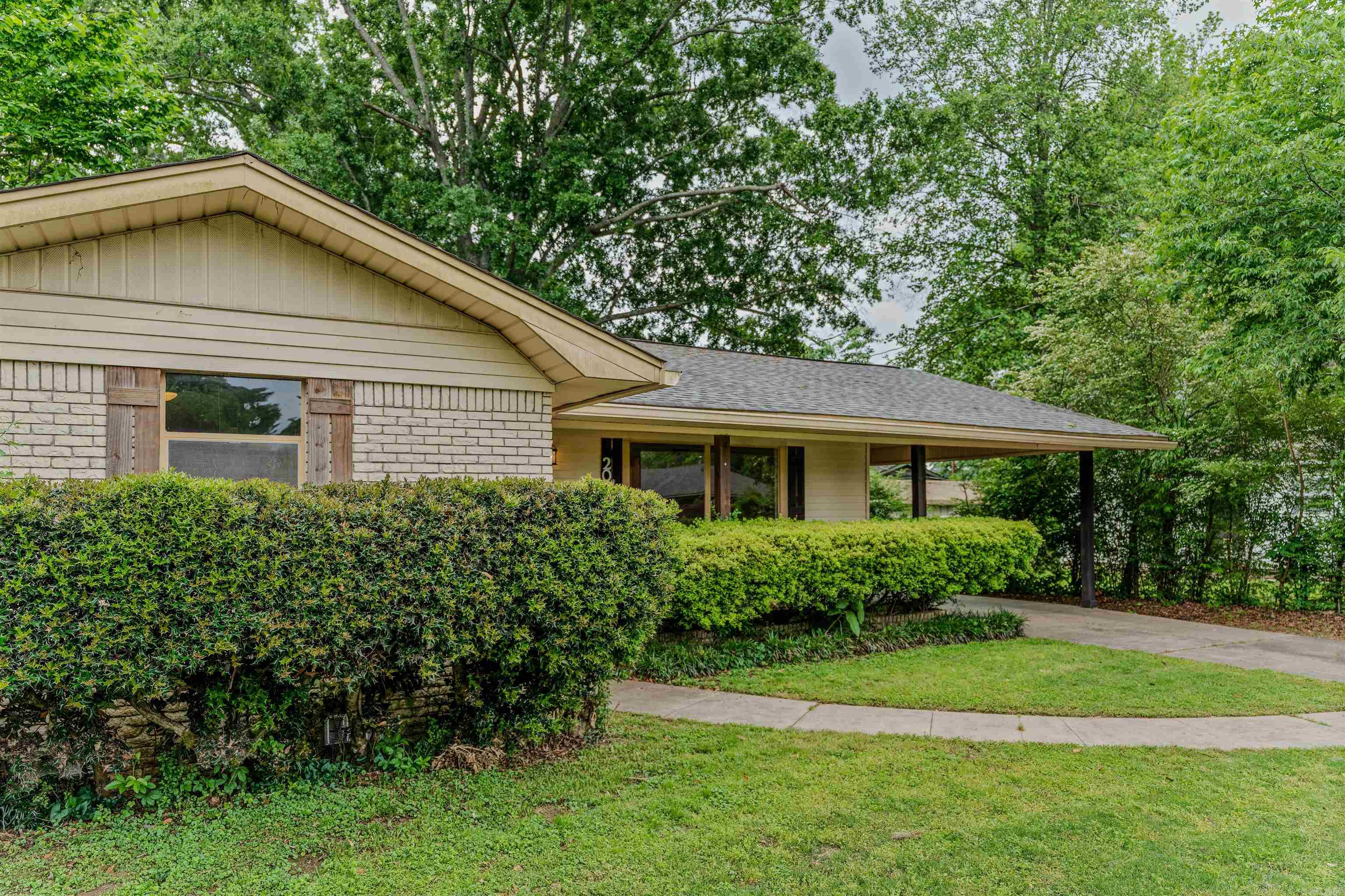 2020 W Sevier  Benton, AR