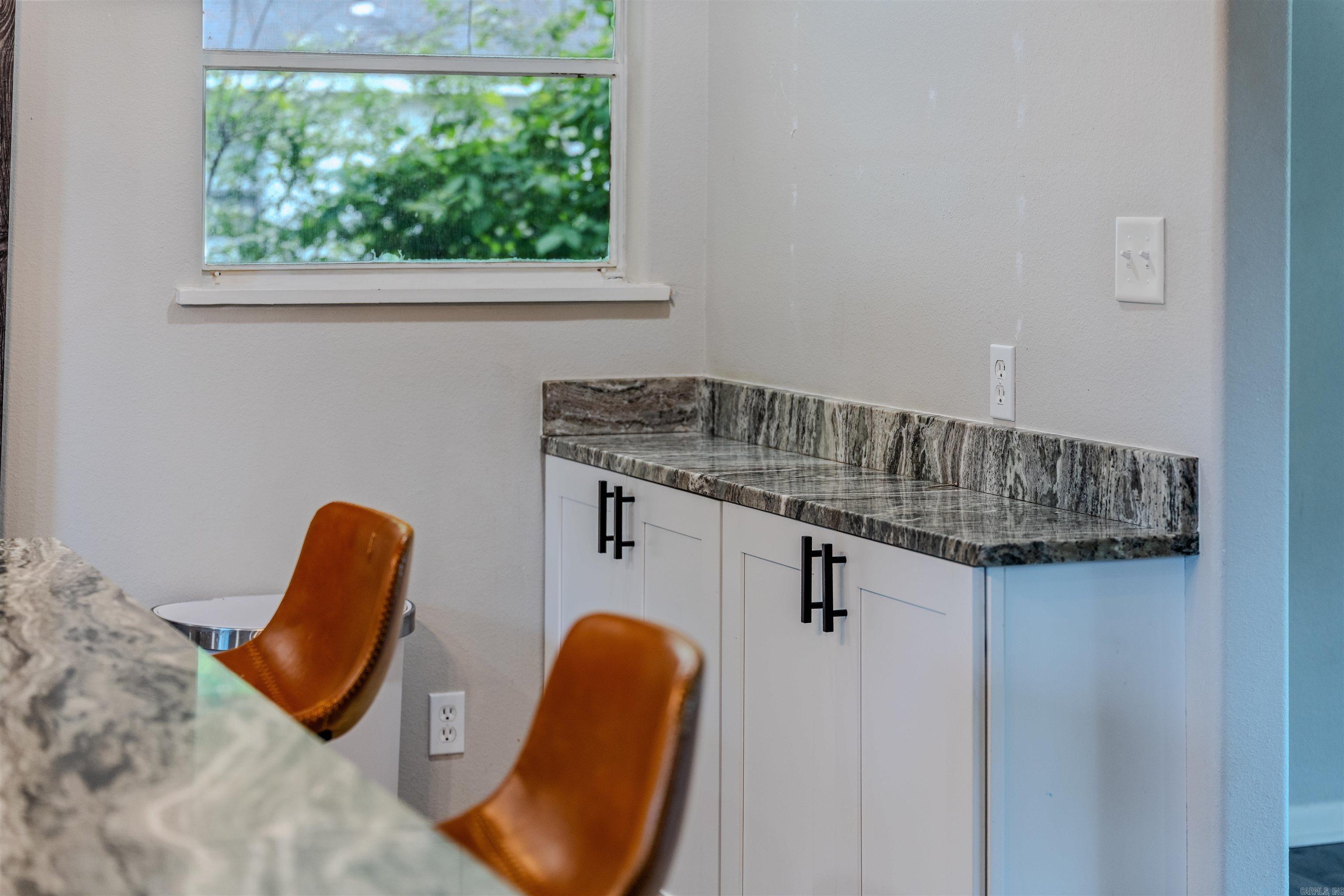 2020 W Sevier  Benton, AR