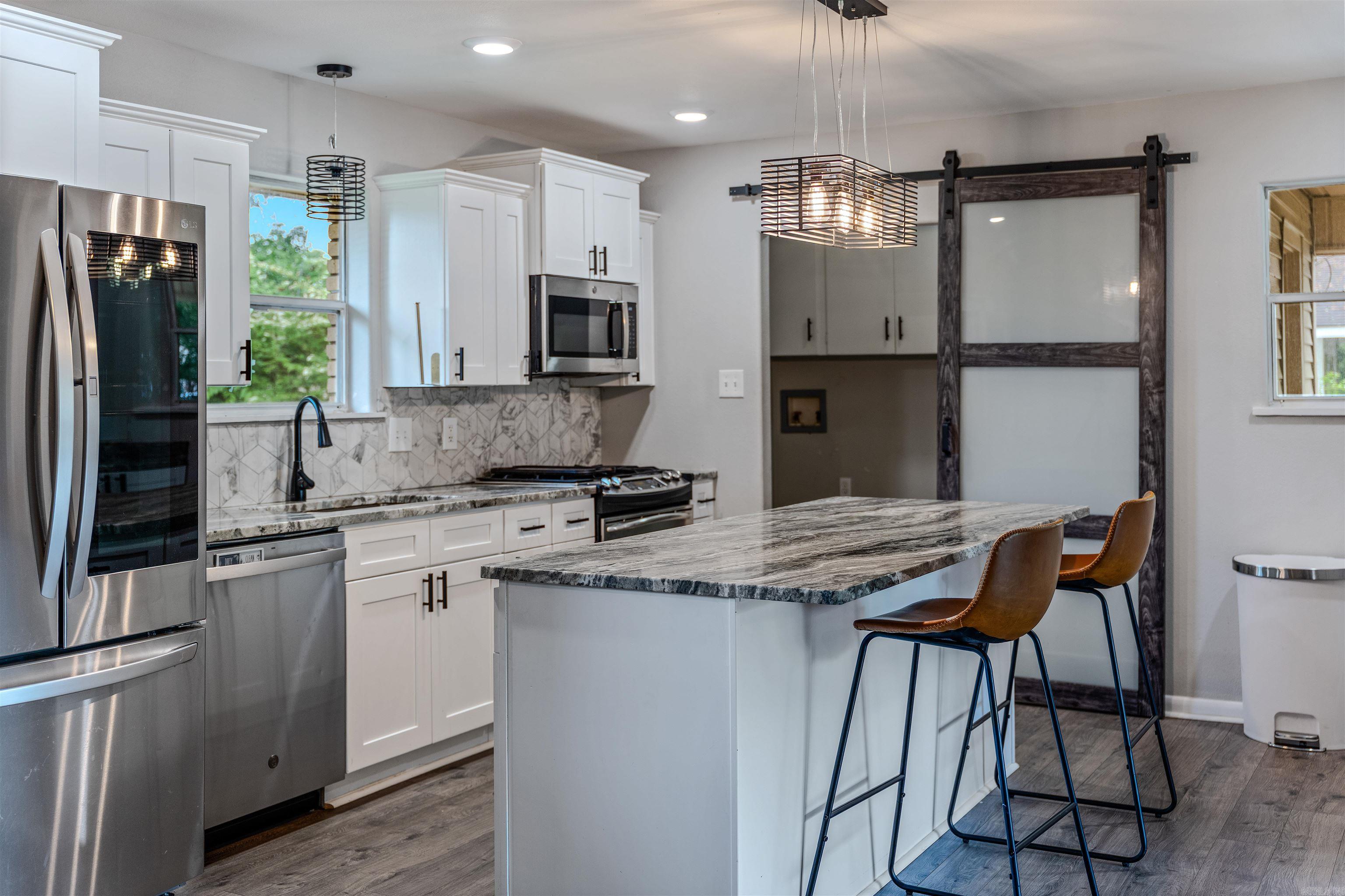 2020 W Sevier  Benton, AR