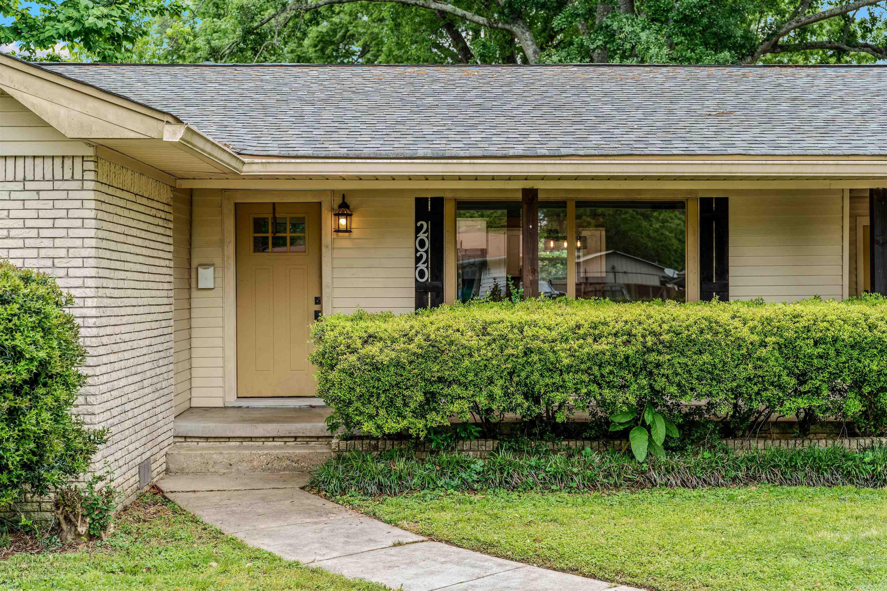 2020 W Sevier  Benton, AR