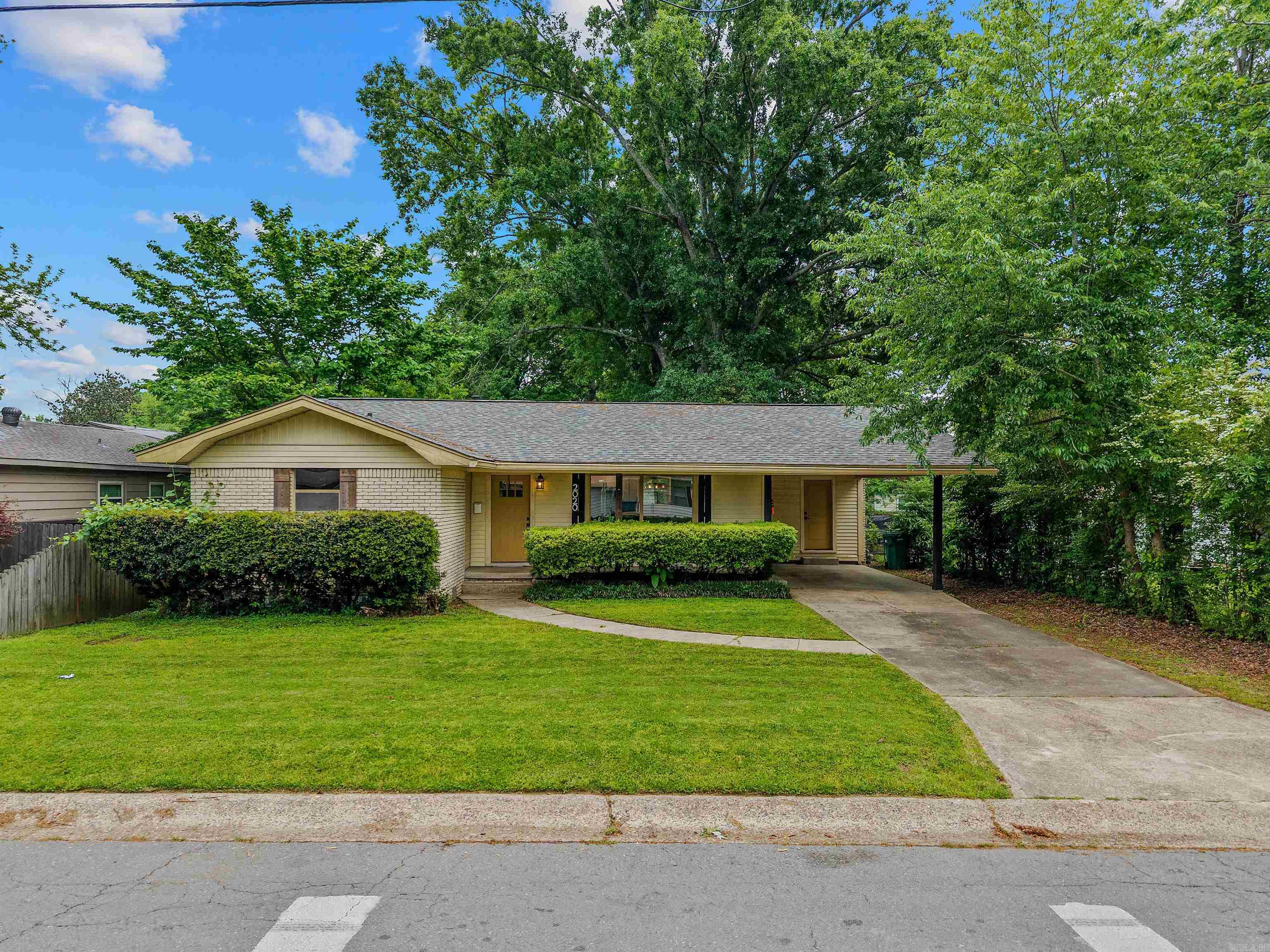 2020 W Sevier  Benton, AR