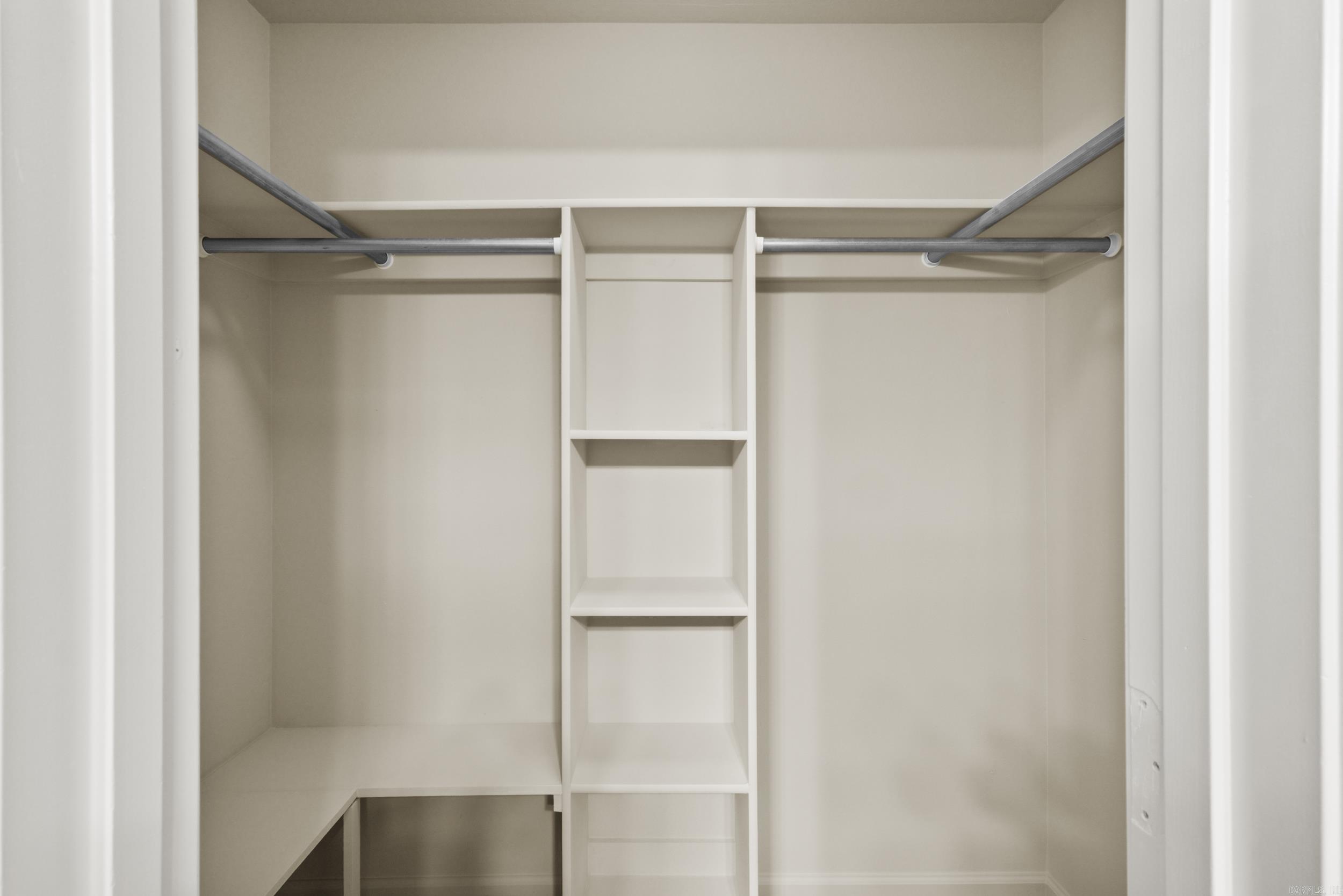 21 Chantileer  Ward, AR