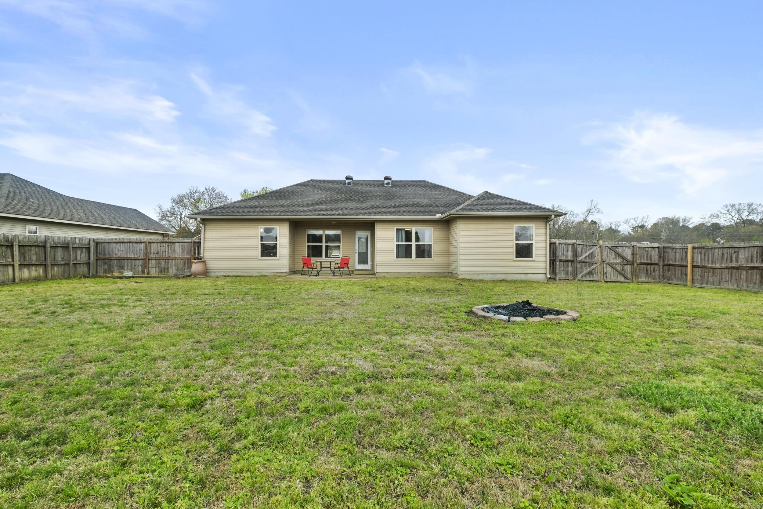 21 Chantileer  Ward, AR