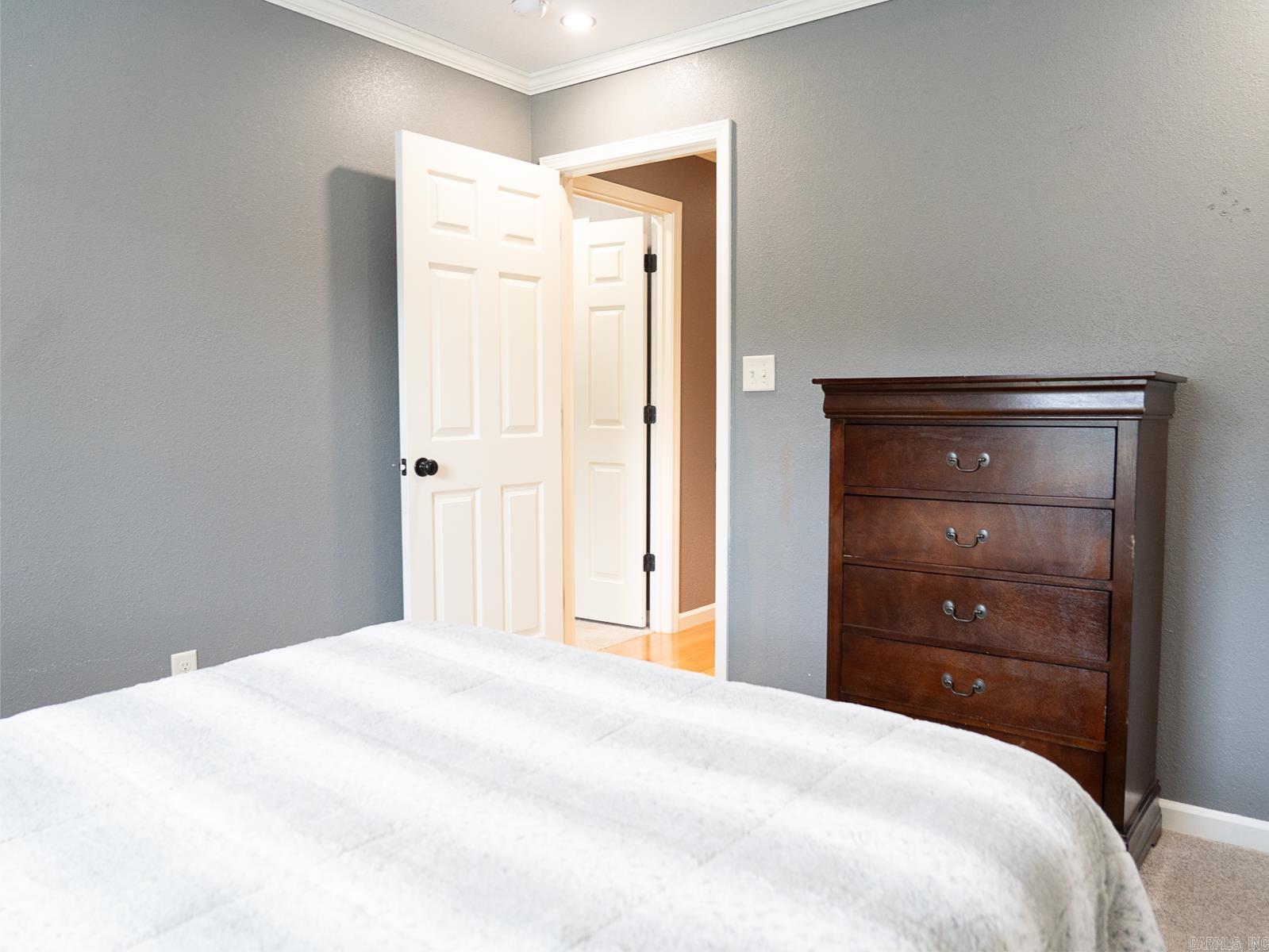 20 Pure Country Rd.  Greers Ferry, AR