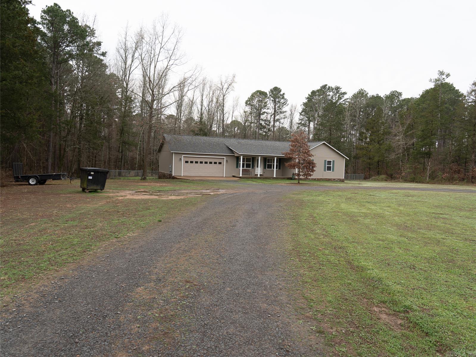 20 Pure Country Rd.  Greers Ferry, AR