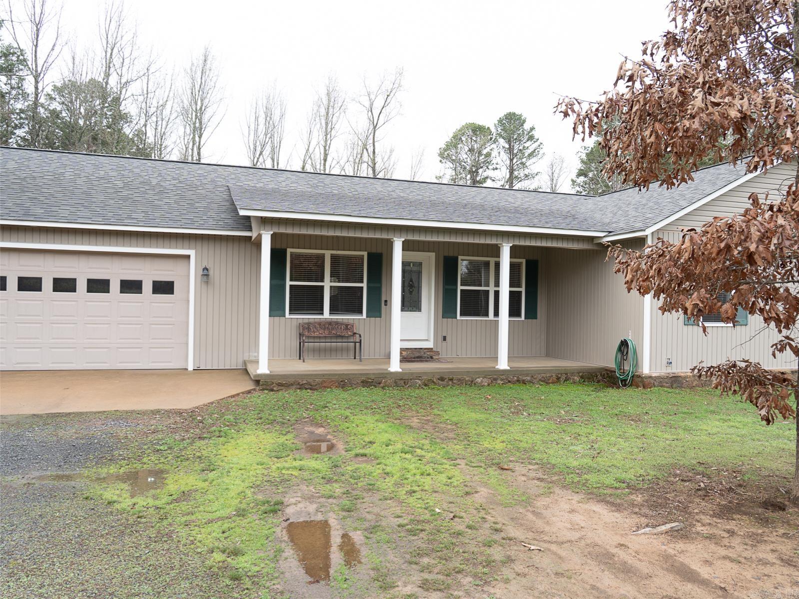20 Pure Country Rd.  Greers Ferry, AR